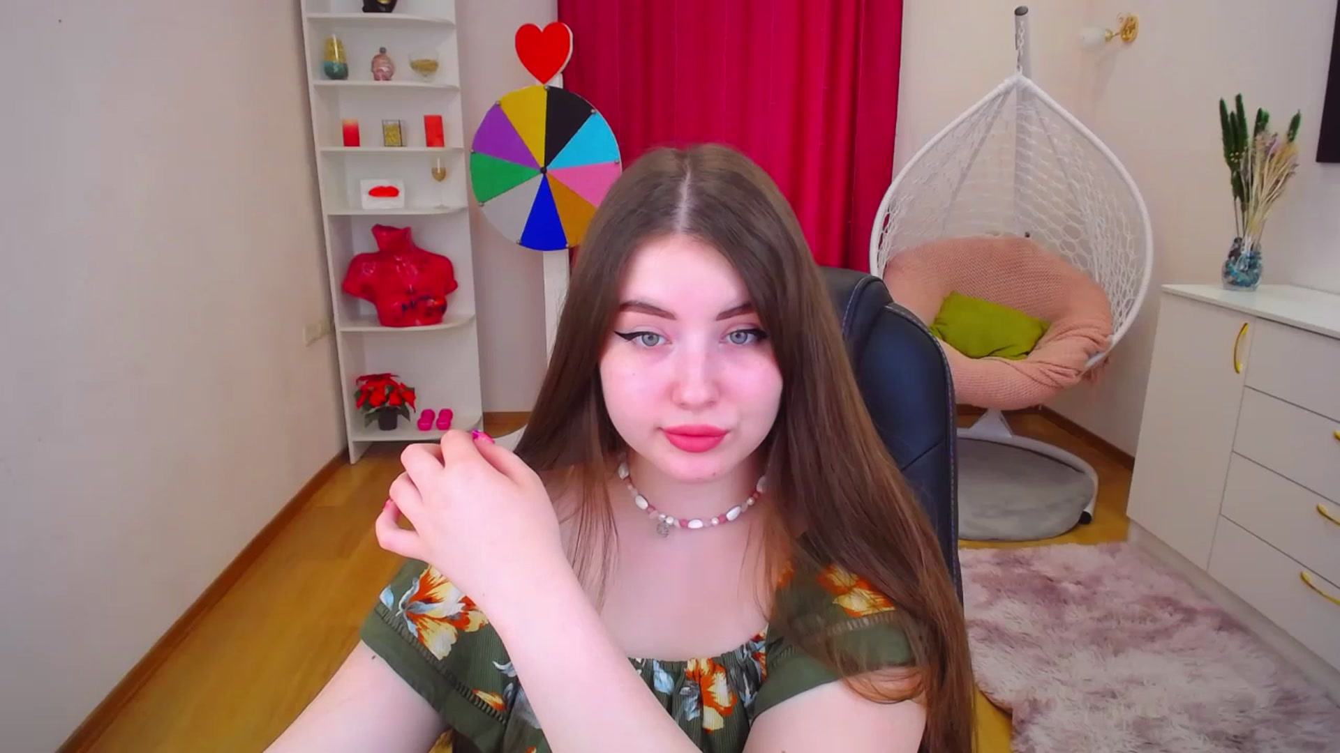 Gallery image thumbnail from AdmireMyEyes's myfreecams stream on, 07/06/2023, 07:05 image 6 of 20