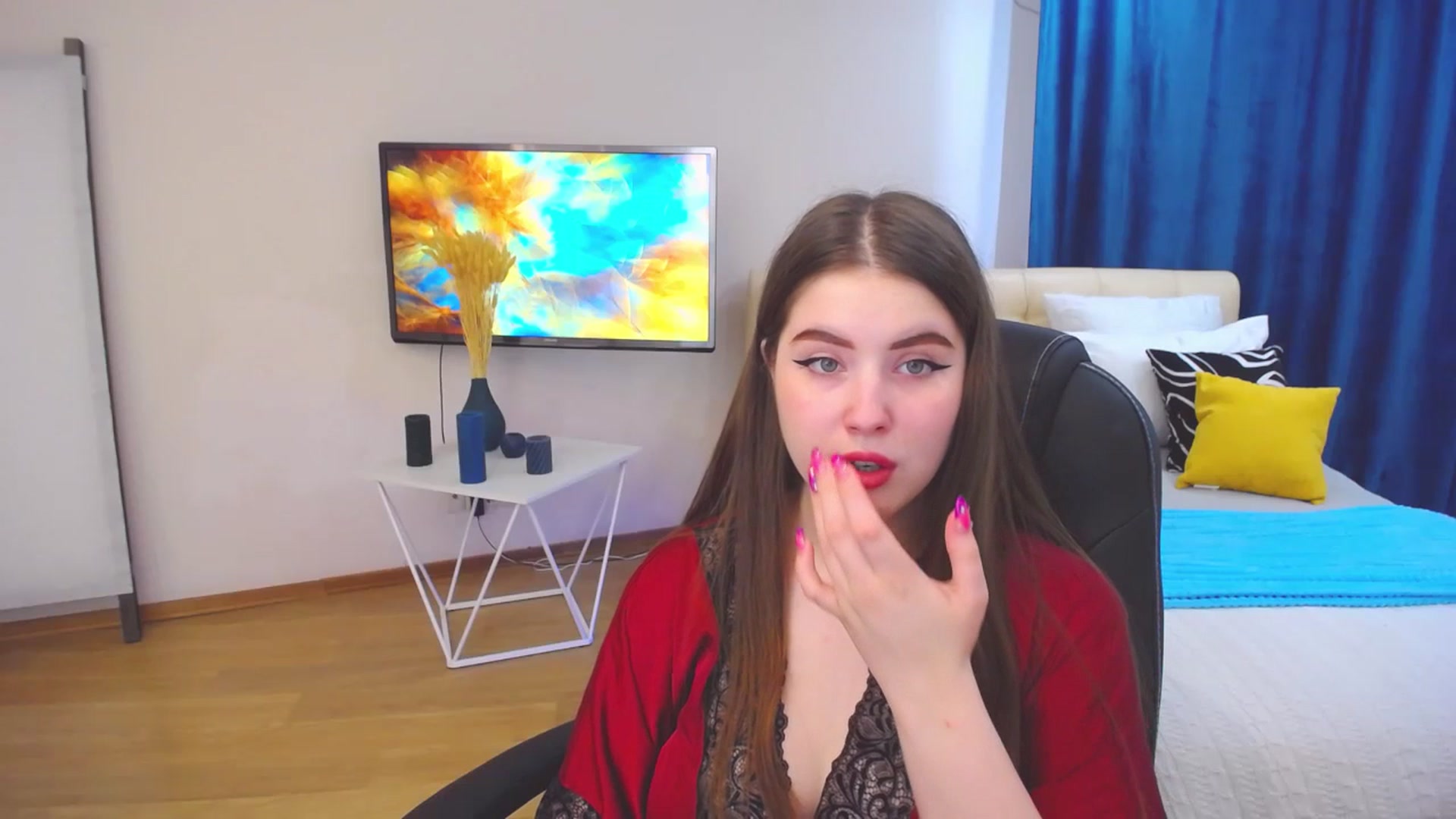 Gallery image thumbnail from AdmireMyEyes's myfreecams stream on, 07/12/2023, 09:47 image 19 of 20
