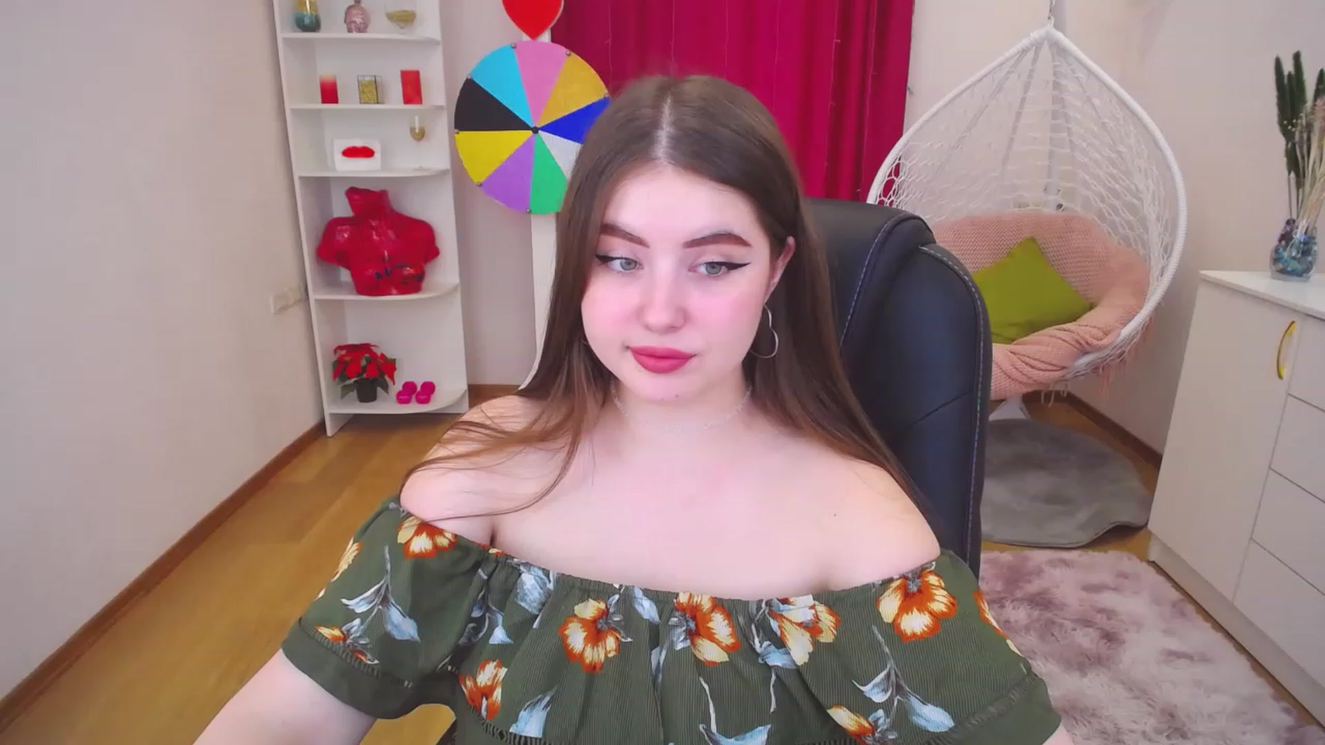 Gallery image thumbnail from AdmireMyEyes's myfreecams stream on, 07/14/2023, 07:47 image 1 of 20