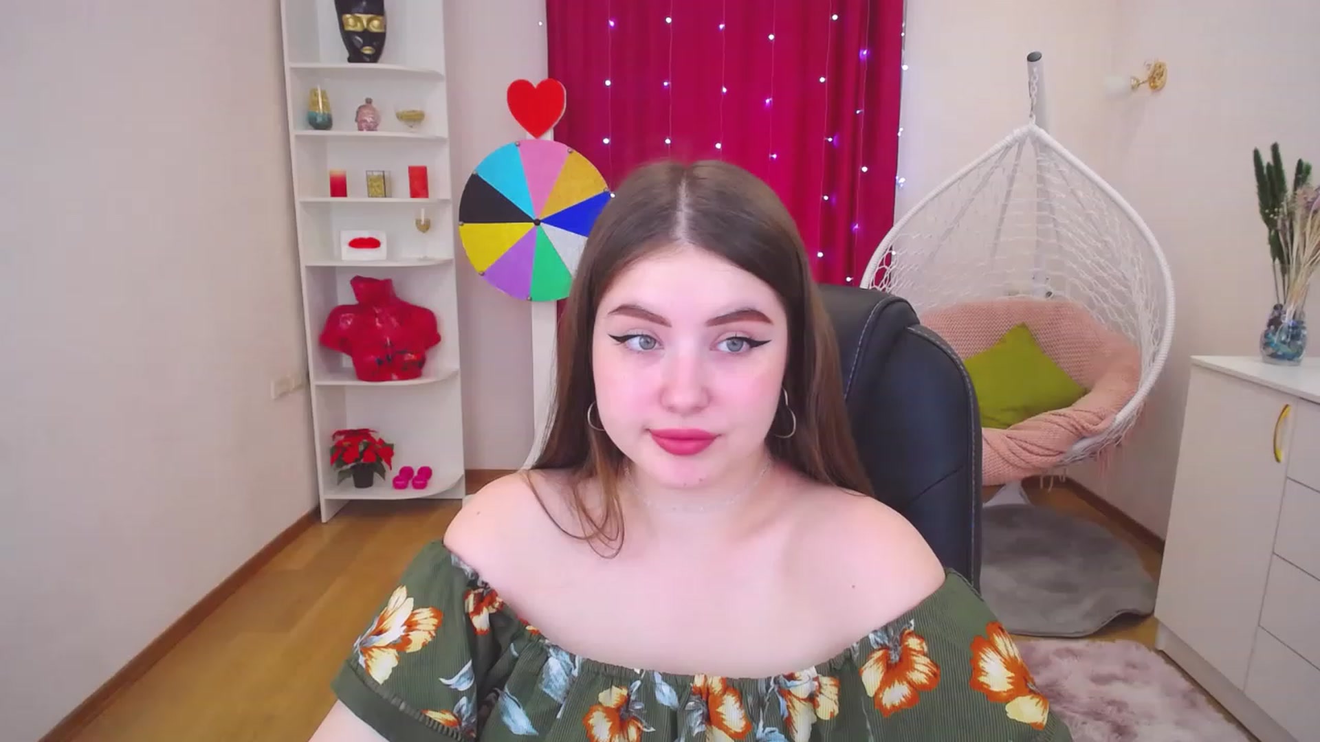 Gallery image thumbnail from AdmireMyEyes's myfreecams stream on, 07/14/2023, 07:47 image 13 of 20