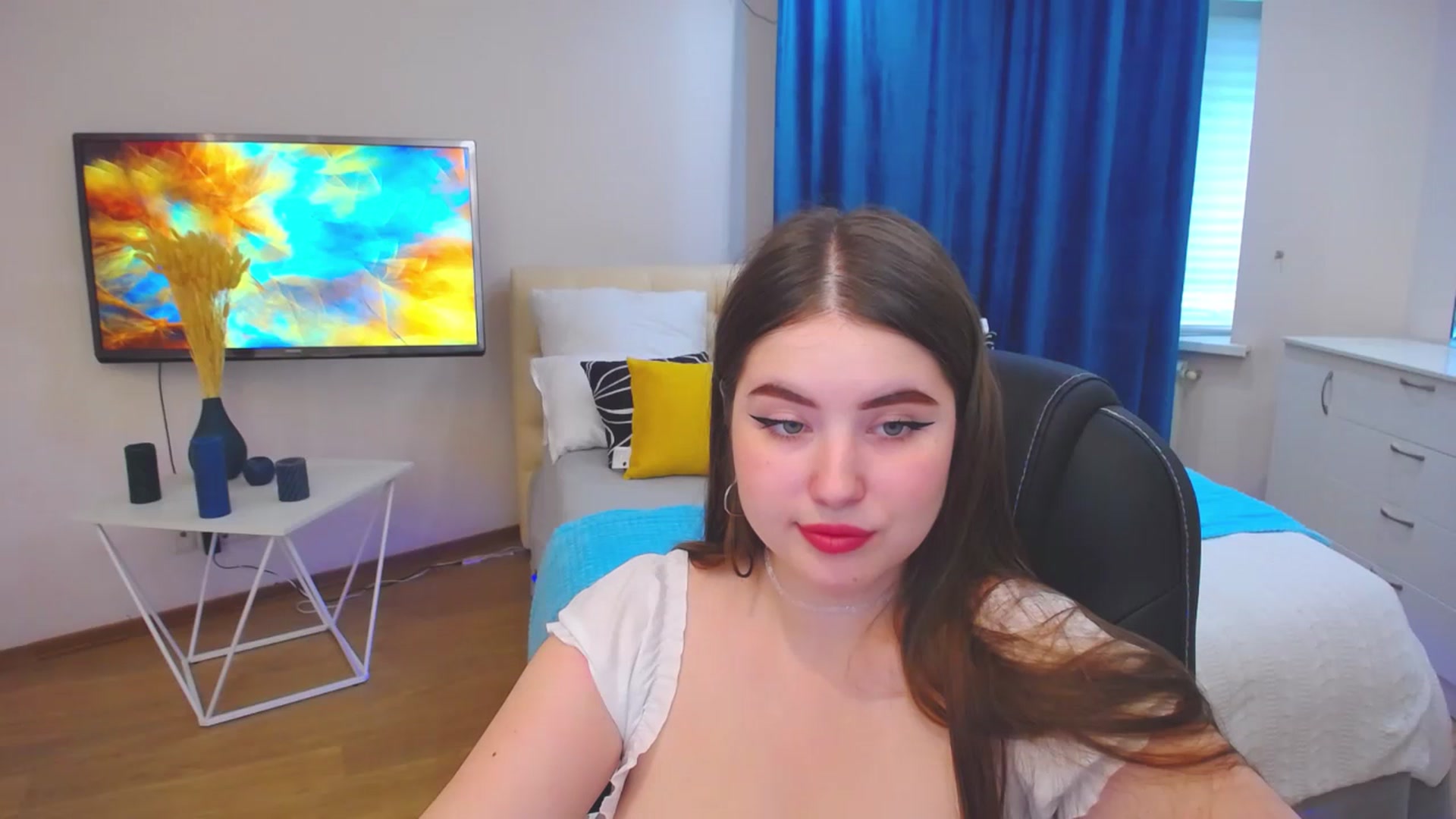 Gallery image thumbnail from AdmireMyEyes's myfreecams stream on, 07/15/2023, 09:13 image 13 of 20