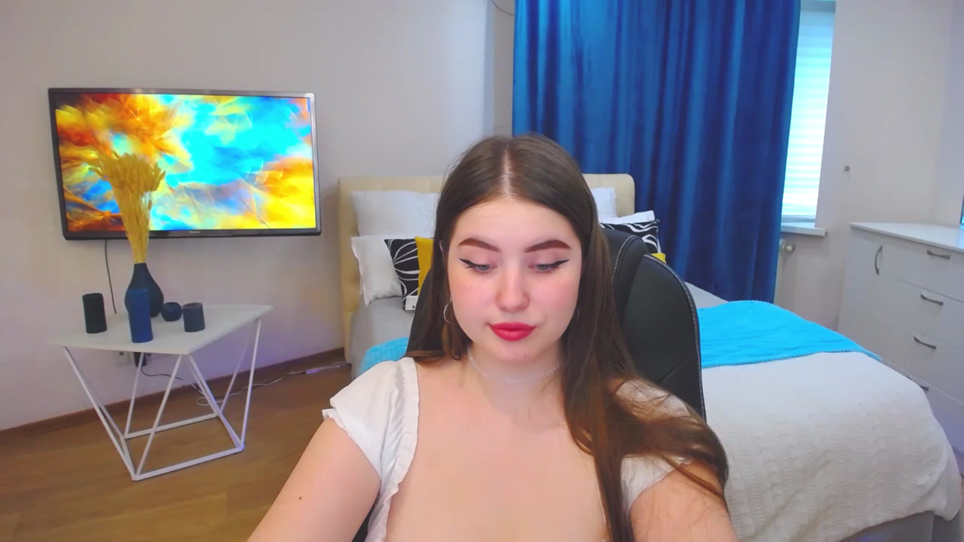 Gallery image thumbnail from AdmireMyEyes's myfreecams stream on, 07/15/2023, 09:13 image 12 of 20