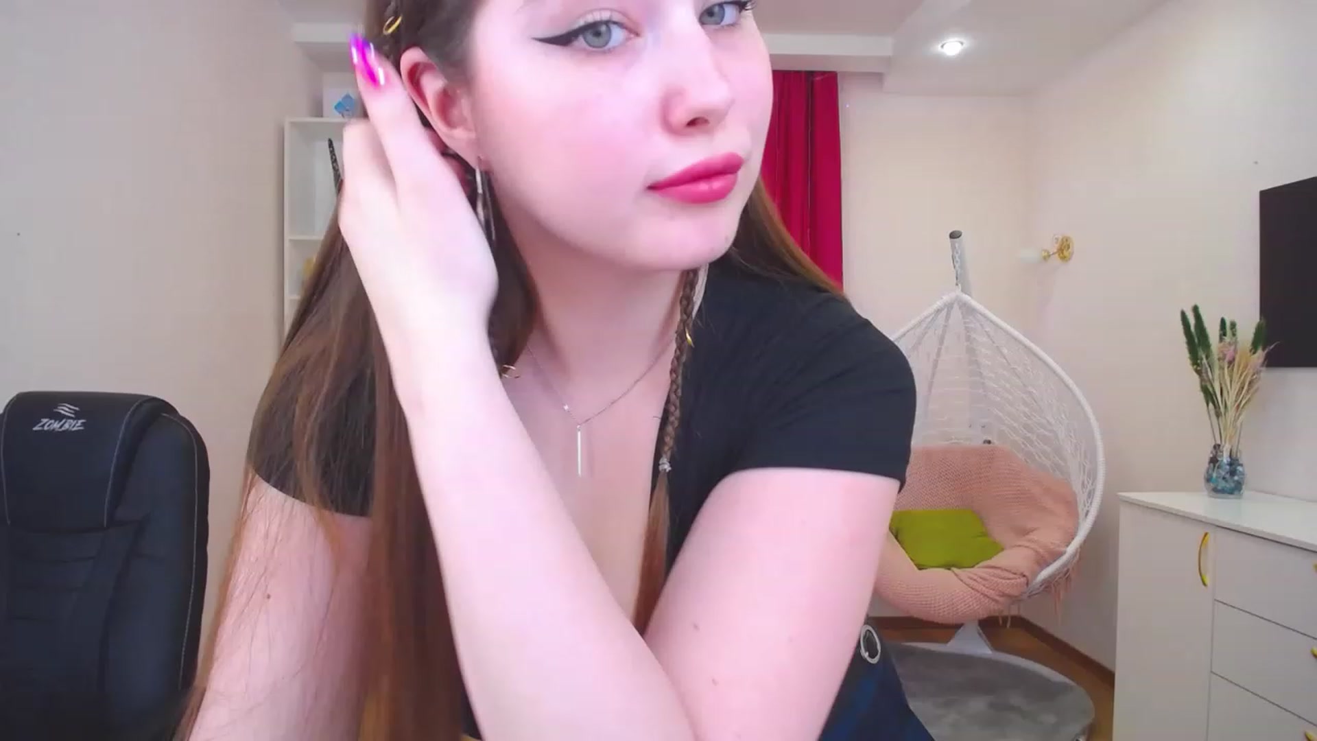 Gallery image thumbnail from AdmireMyEyes's myfreecams stream on, 07/18/2023, 11:21 image 20 of 20