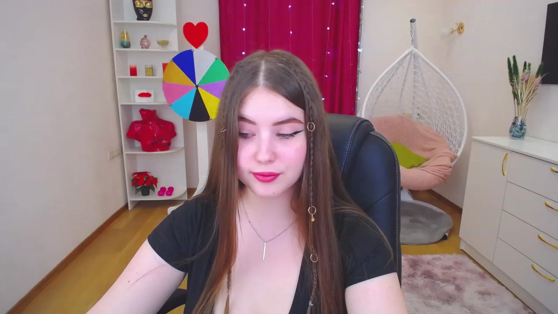 Gallery image thumbnail from AdmireMyEyes's myfreecams stream on, 07/18/2023, 11:21 image 8 of 20