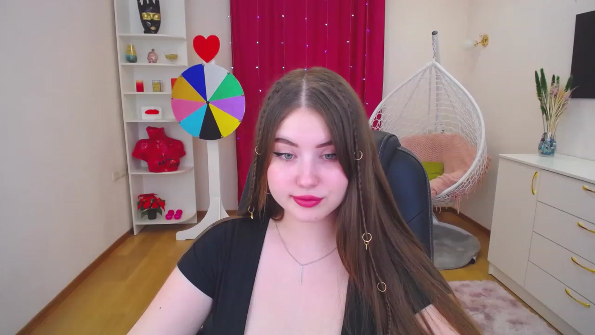 Gallery image thumbnail from AdmireMyEyes's myfreecams stream on, 07/18/2023, 16:56 image 14 of 20