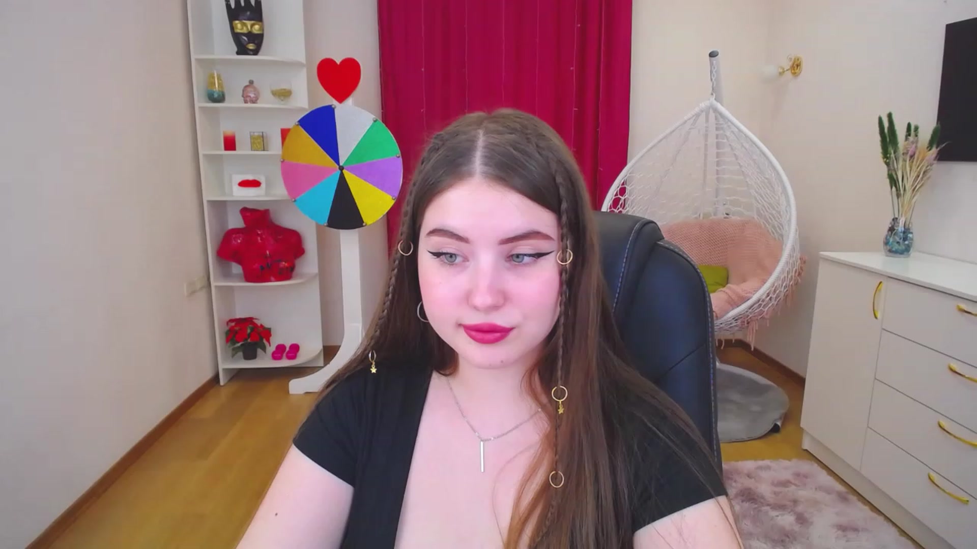 Gallery image thumbnail from AdmireMyEyes's myfreecams stream on, 07/18/2023, 16:56 image 16 of 20
