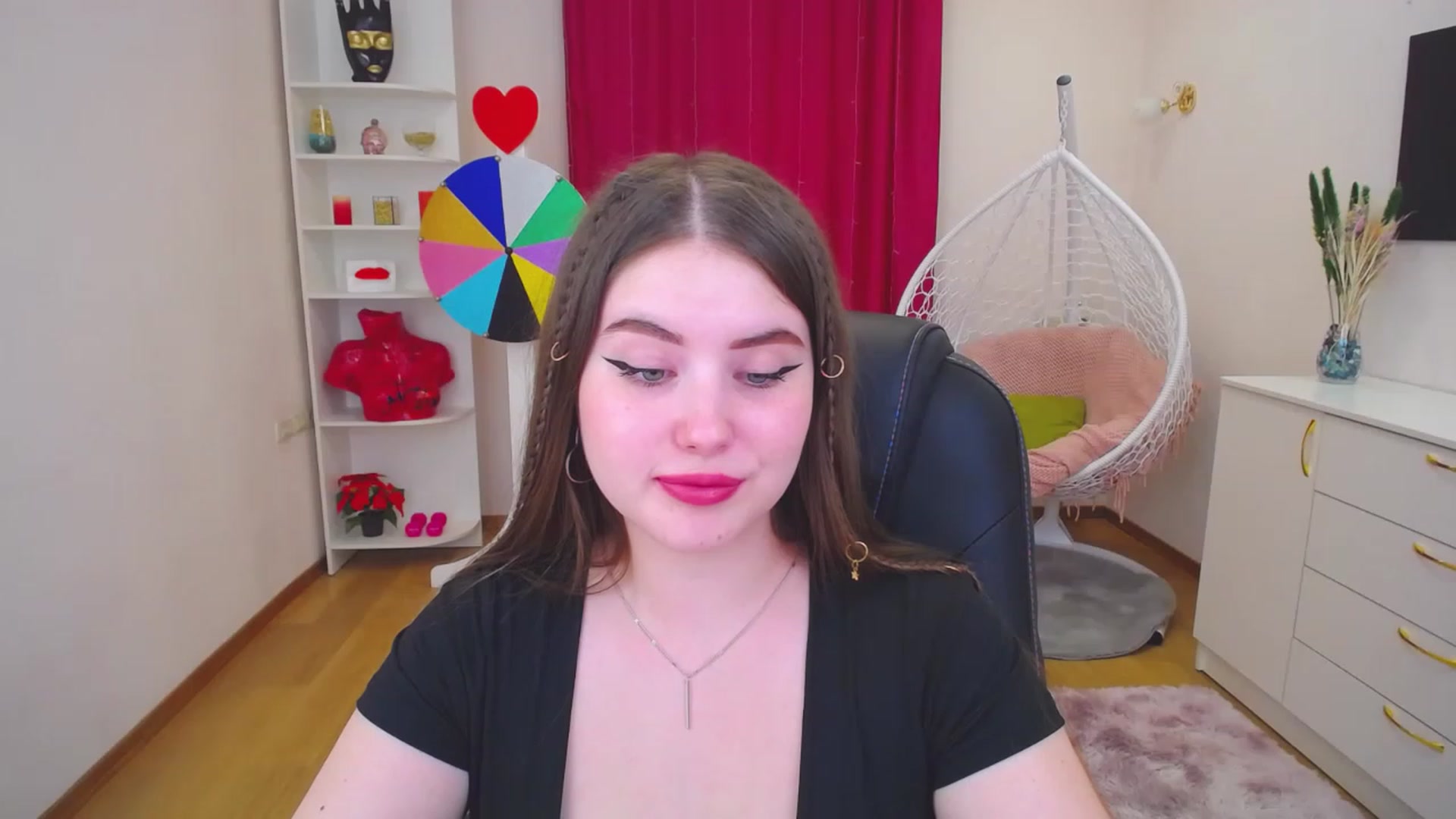 Gallery image thumbnail from AdmireMyEyes's myfreecams stream on, 07/18/2023, 16:56 image 11 of 20
