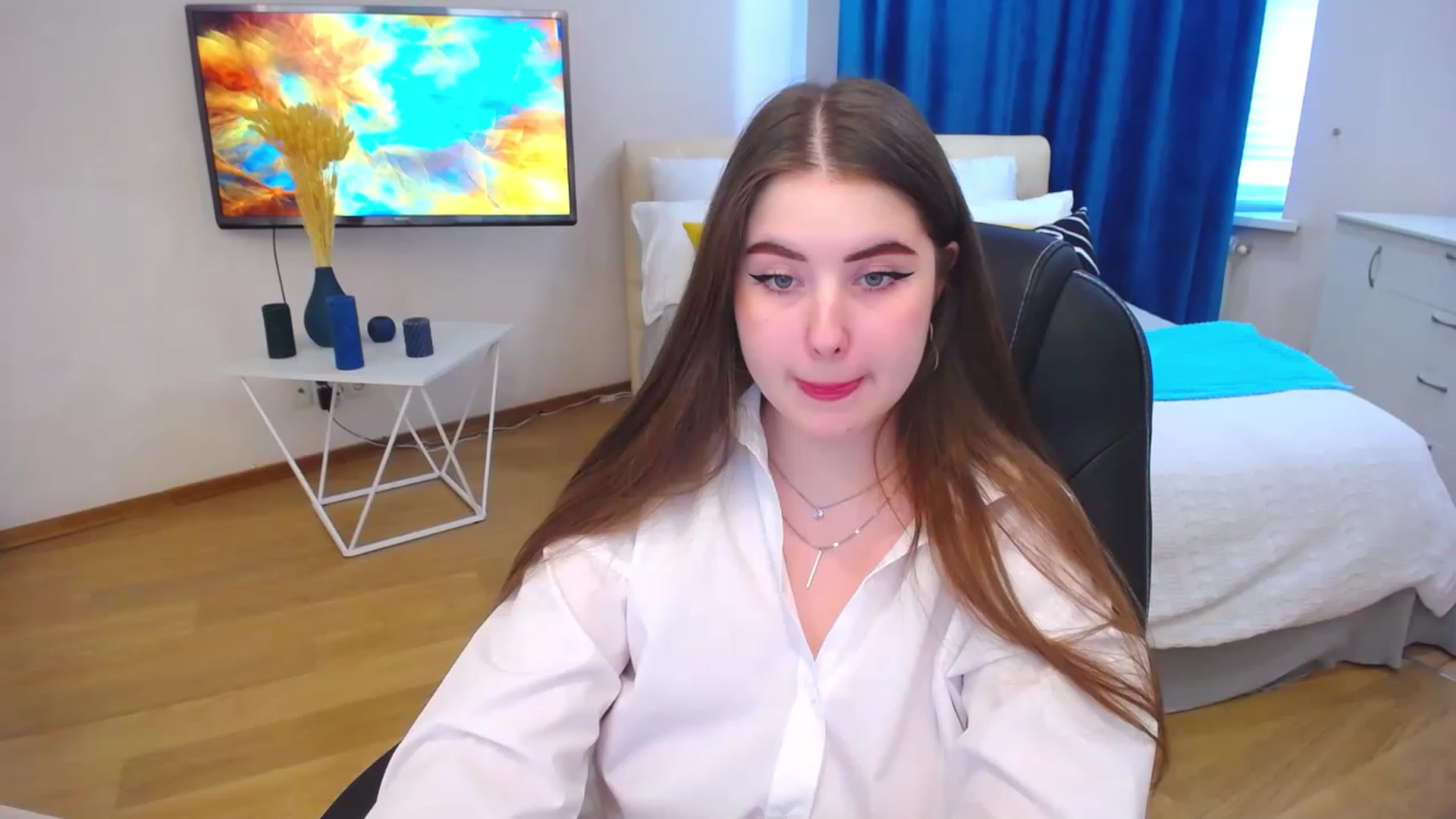 Gallery image thumbnail from AdmireMyEyes's myfreecams stream on, 07/19/2023, 09:46 image 17 of 20
