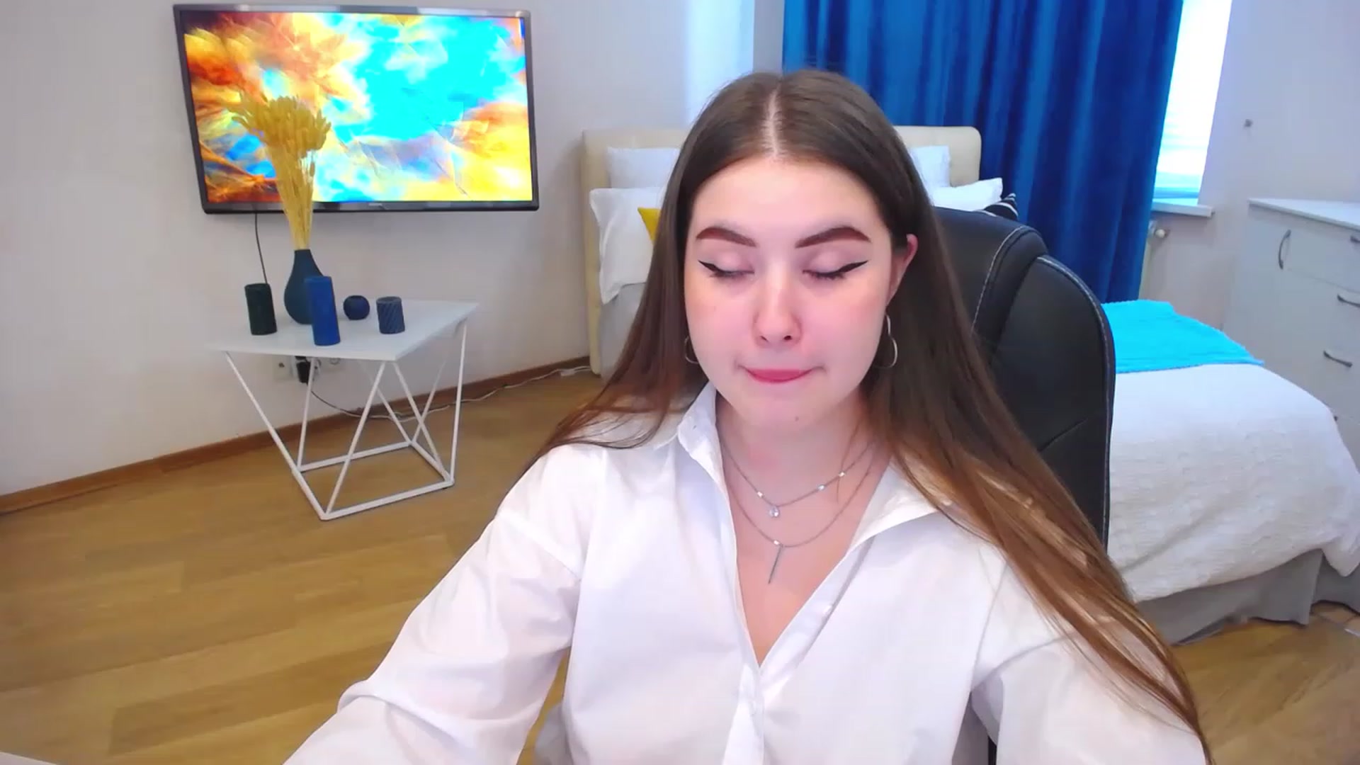 Gallery image thumbnail from AdmireMyEyes's myfreecams stream on, 07/19/2023, 09:46 image 4 of 20