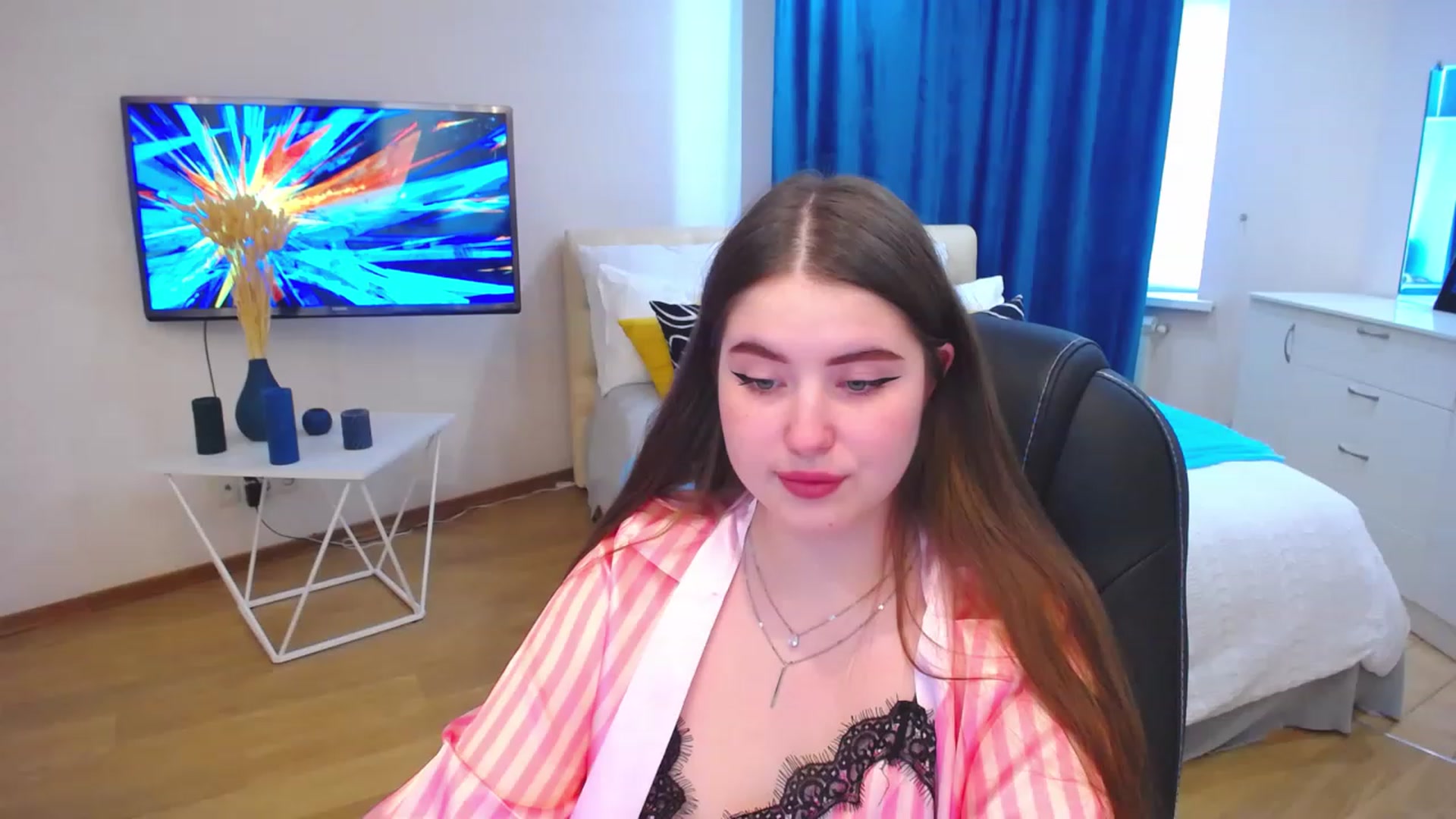 Gallery image thumbnail from AdmireMyEyes's myfreecams stream on, 07/20/2023, 09:51 image 15 of 20