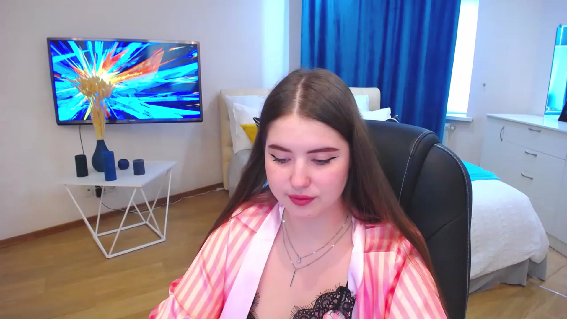 Gallery image thumbnail from AdmireMyEyes's myfreecams stream on, 07/20/2023, 09:51 image 13 of 20