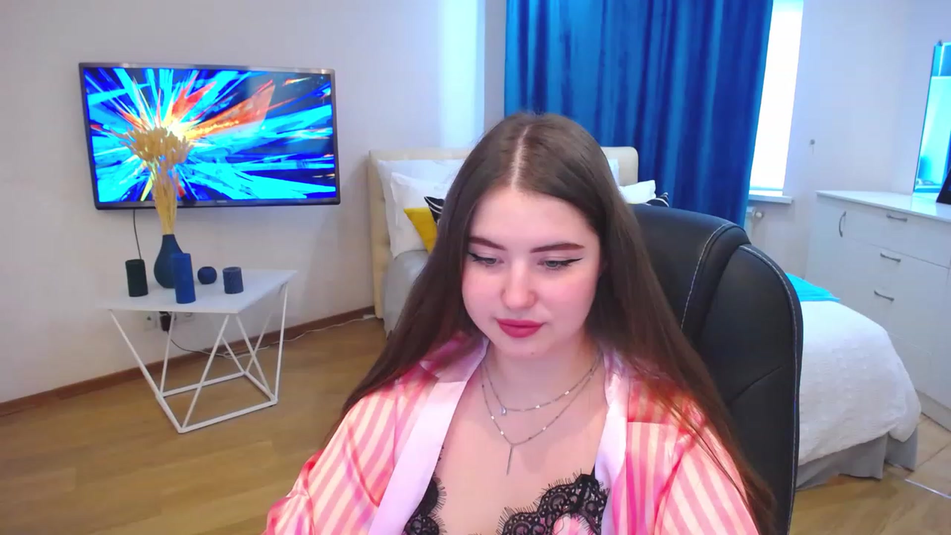 Gallery image thumbnail from AdmireMyEyes's myfreecams stream on, 07/20/2023, 09:51 image 3 of 20