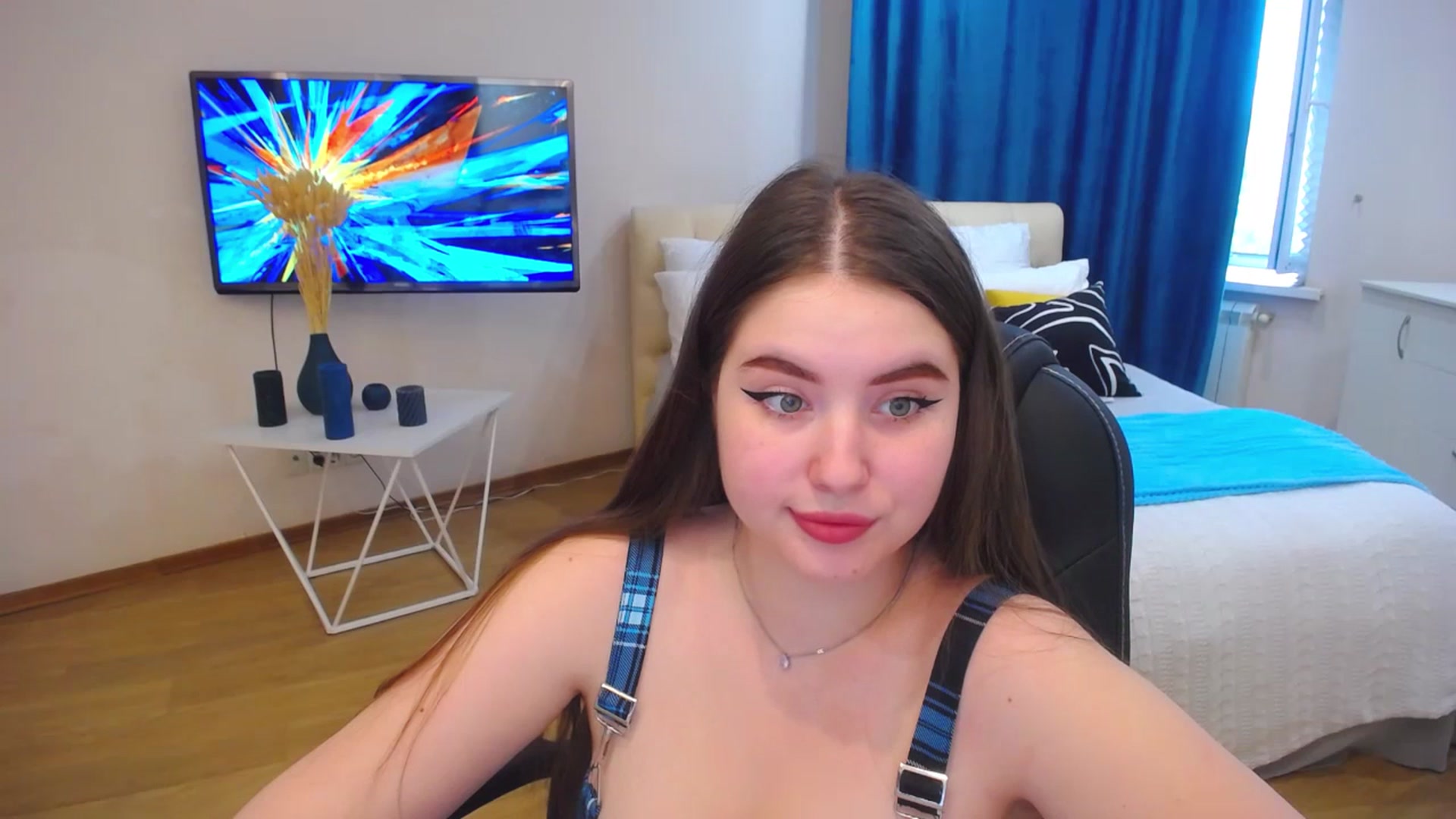 Gallery image thumbnail from AdmireMyEyes's myfreecams stream on, 07/21/2023, 09:50 image 8 of 20