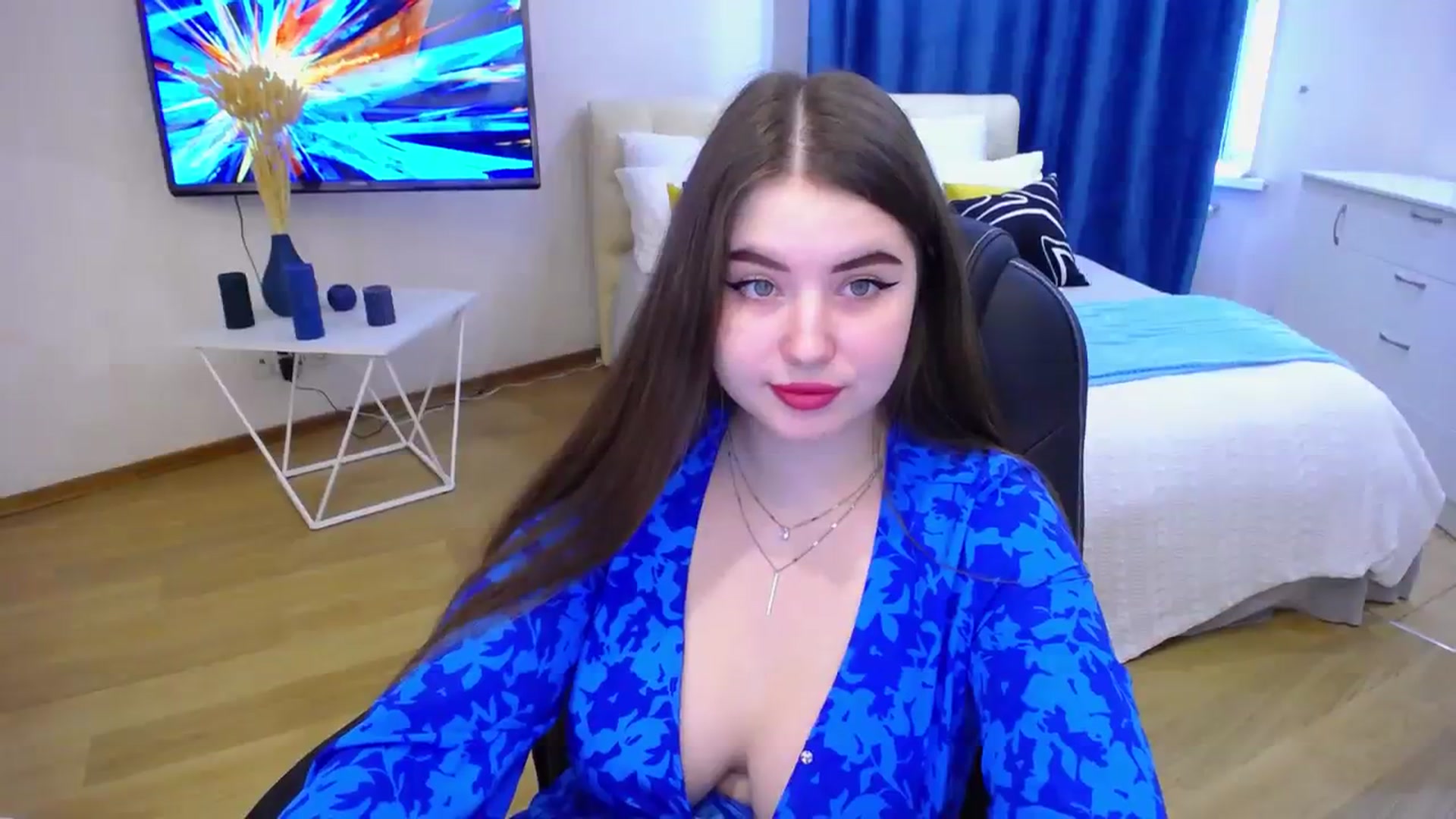 Gallery image thumbnail from AdmireMyEyes's myfreecams stream on, 07/23/2023, 07:32 image 6 of 20