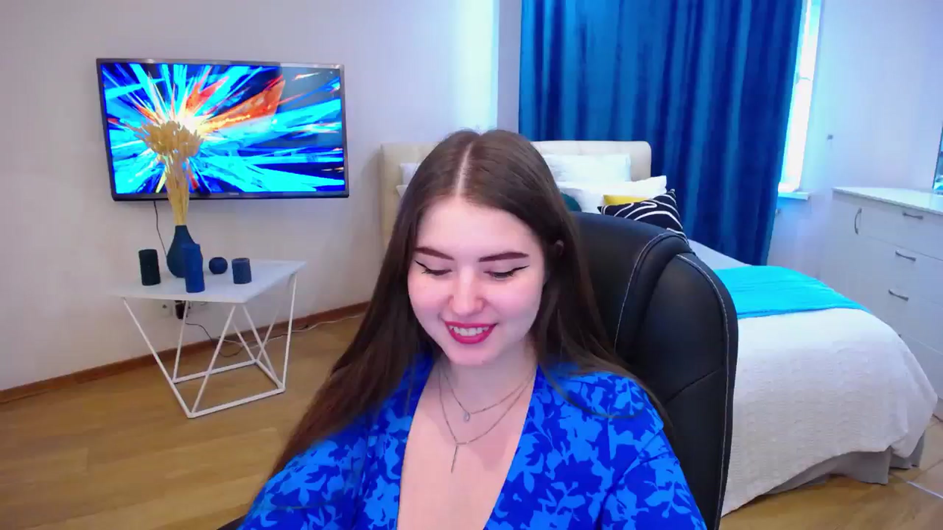 Gallery image thumbnail from AdmireMyEyes's myfreecams stream on, 07/23/2023, 09:47 image 16 of 20