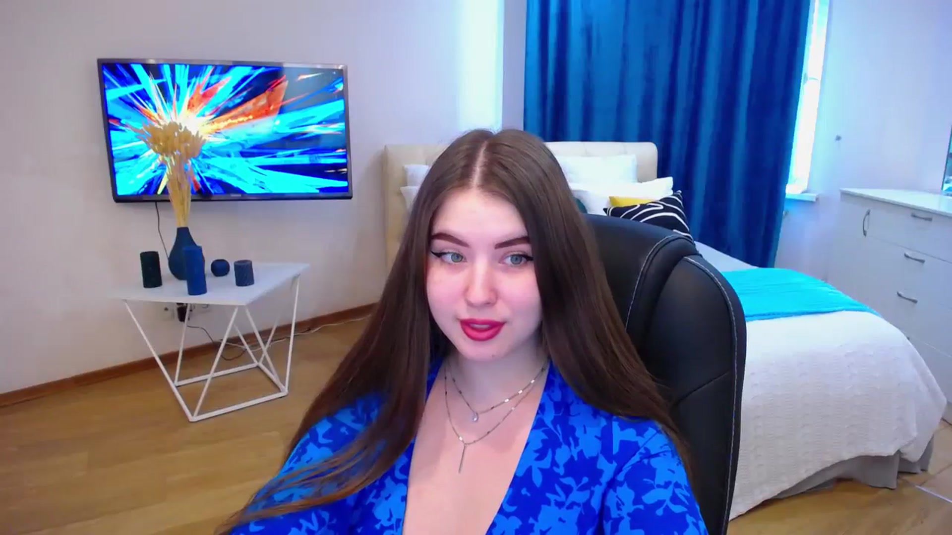 Gallery image thumbnail from AdmireMyEyes's myfreecams stream on, 07/23/2023, 09:47 image 15 of 20