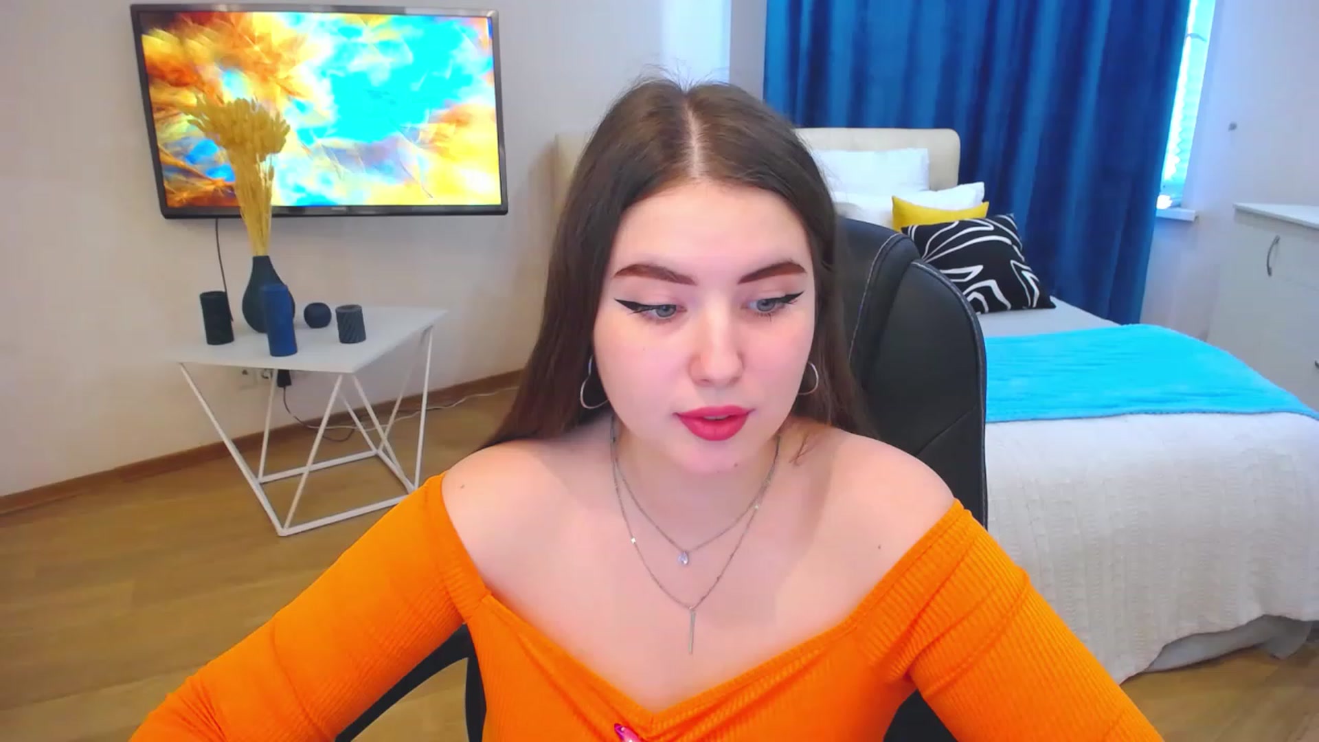 Gallery image thumbnail from AdmireMyEyes's myfreecams stream on, 07/25/2023, 08:47 image 1 of 20