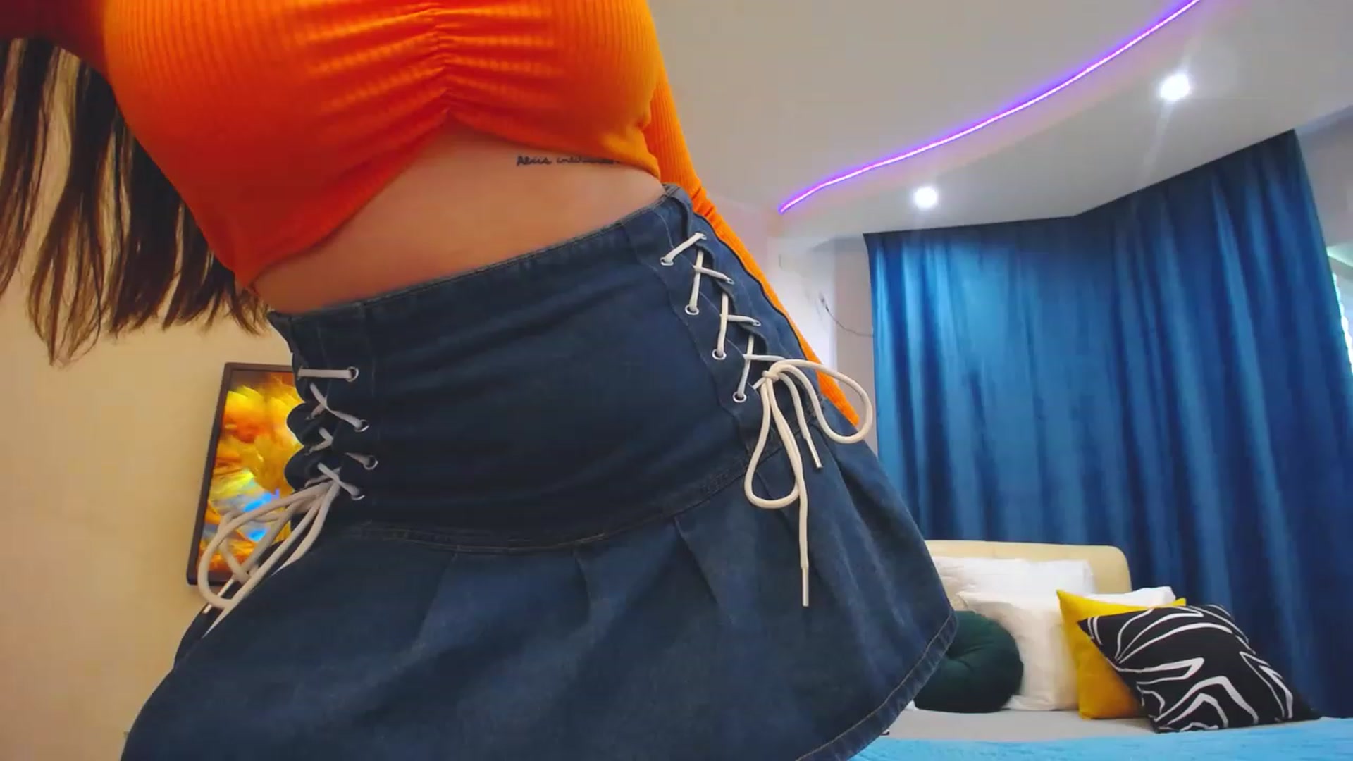 Gallery image thumbnail from AdmireMyEyes's myfreecams stream on, 07/25/2023, 08:47 image 12 of 20