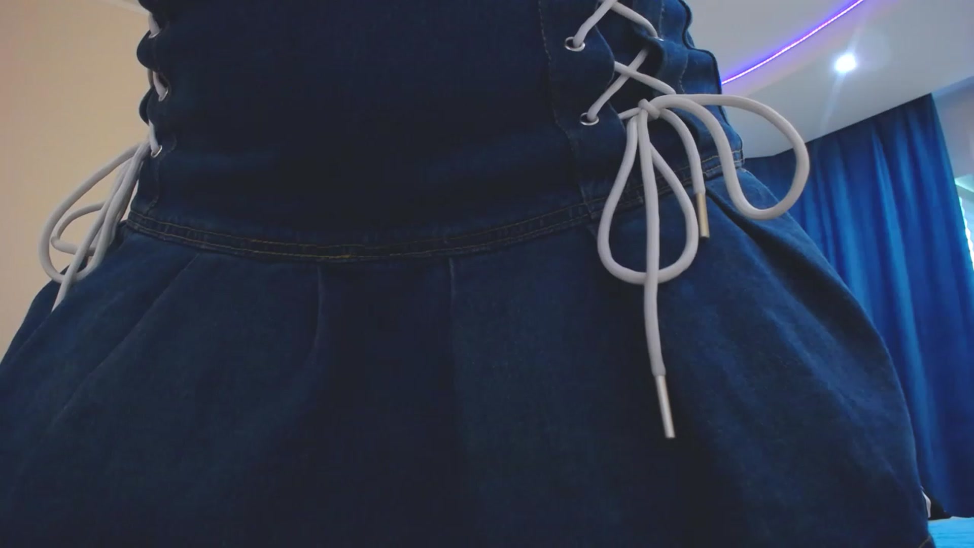 Gallery image thumbnail from AdmireMyEyes's myfreecams stream on, 07/25/2023, 08:47 image 13 of 20