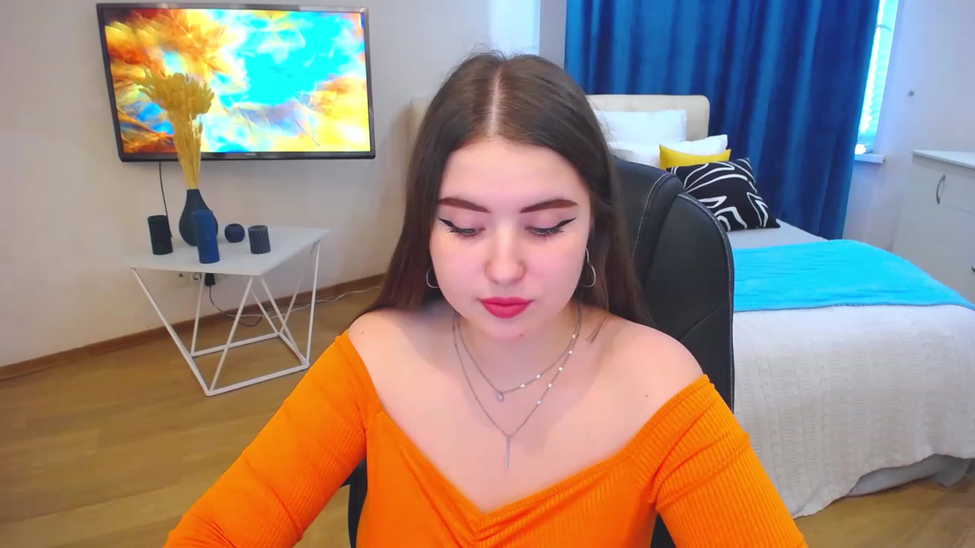 Gallery image thumbnail from AdmireMyEyes's myfreecams stream on, 07/25/2023, 08:47 image 2 of 20