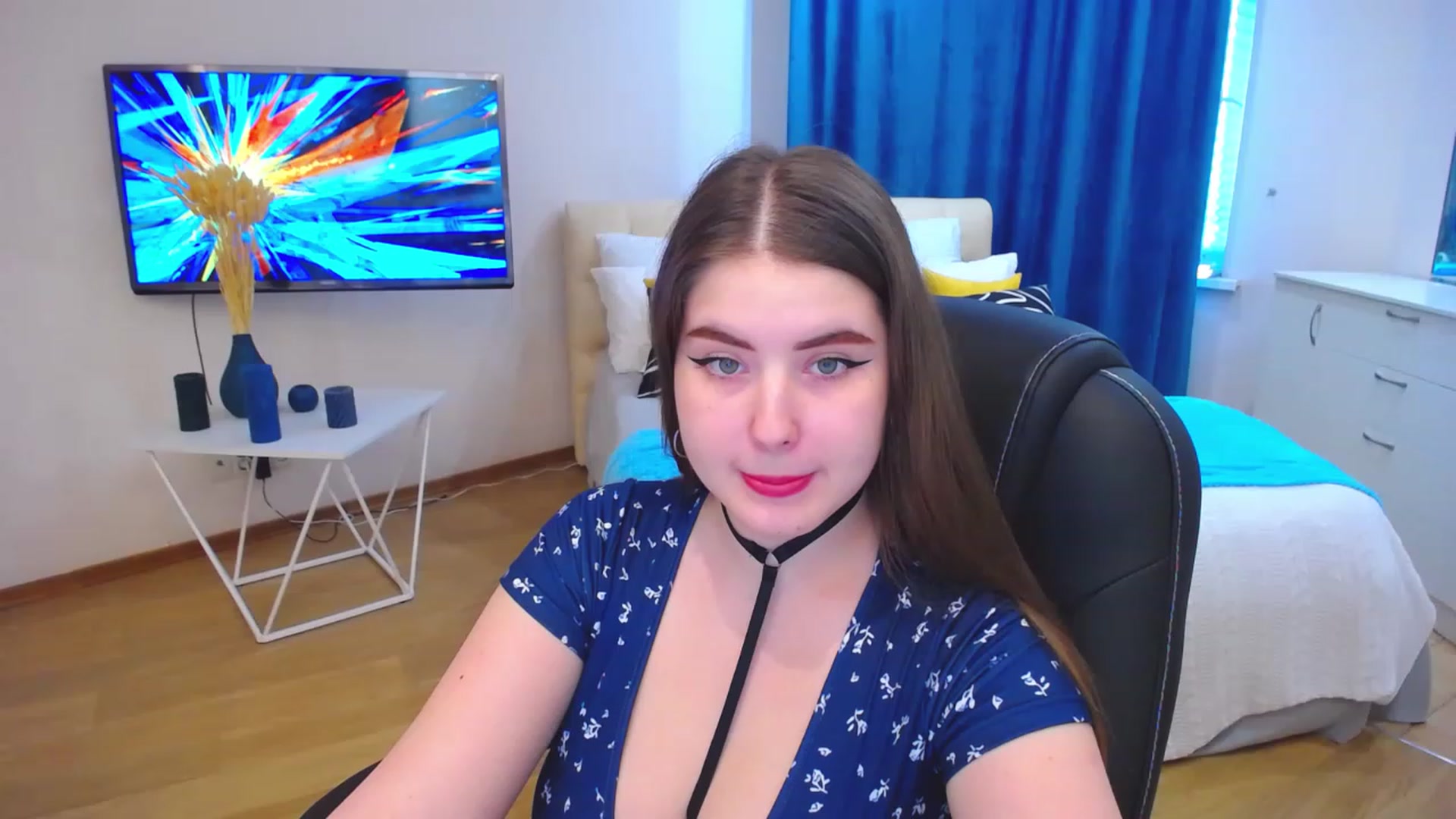 Gallery image thumbnail from AdmireMyEyes's myfreecams stream on, 07/26/2023, 07:49 image 11 of 20