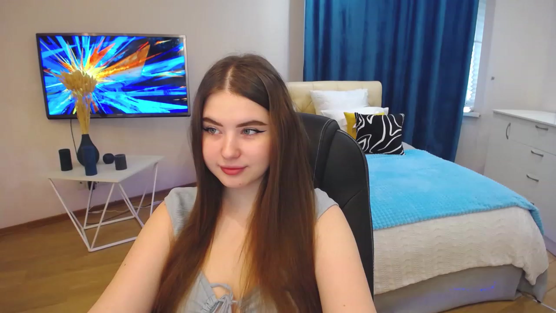 Gallery image thumbnail from AdmireMyEyes's myfreecams stream on, 07/30/2023, 03:53 image 13 of 20