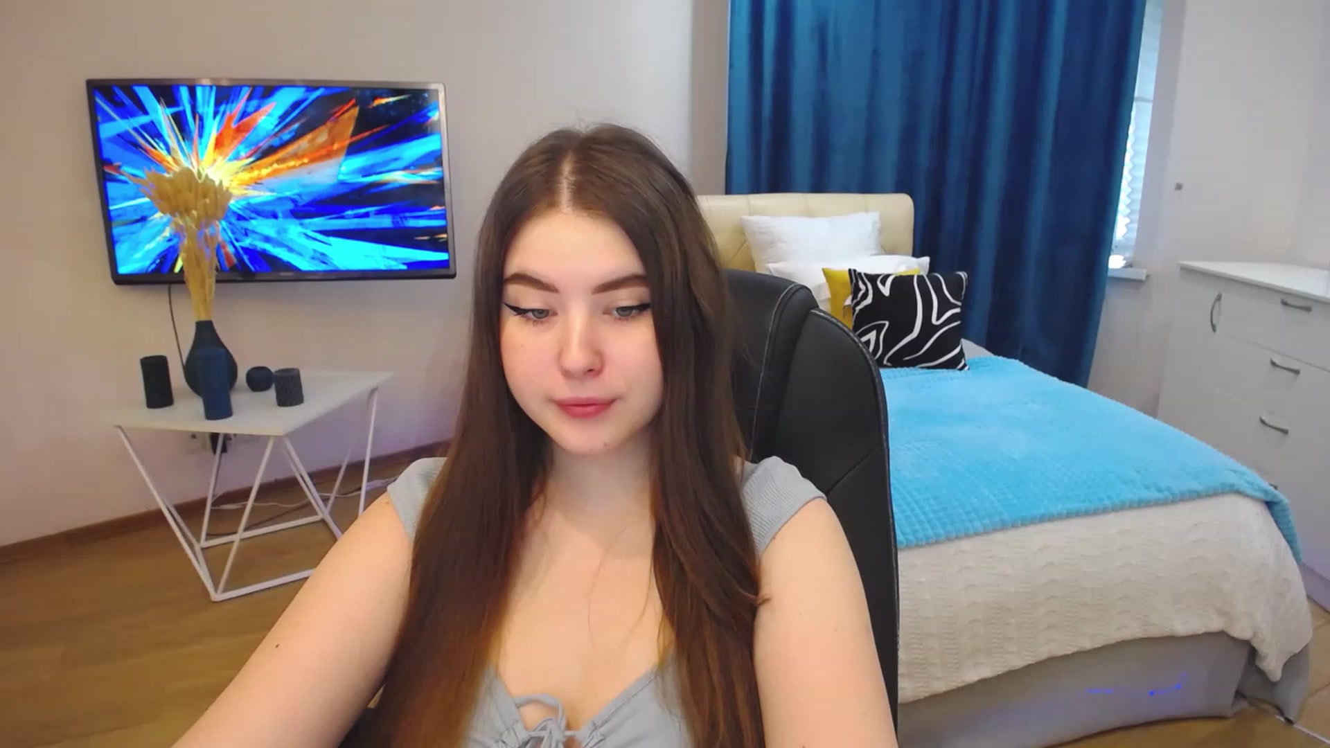 Gallery image thumbnail from AdmireMyEyes's myfreecams stream on, 07/30/2023, 03:53 image 9 of 20