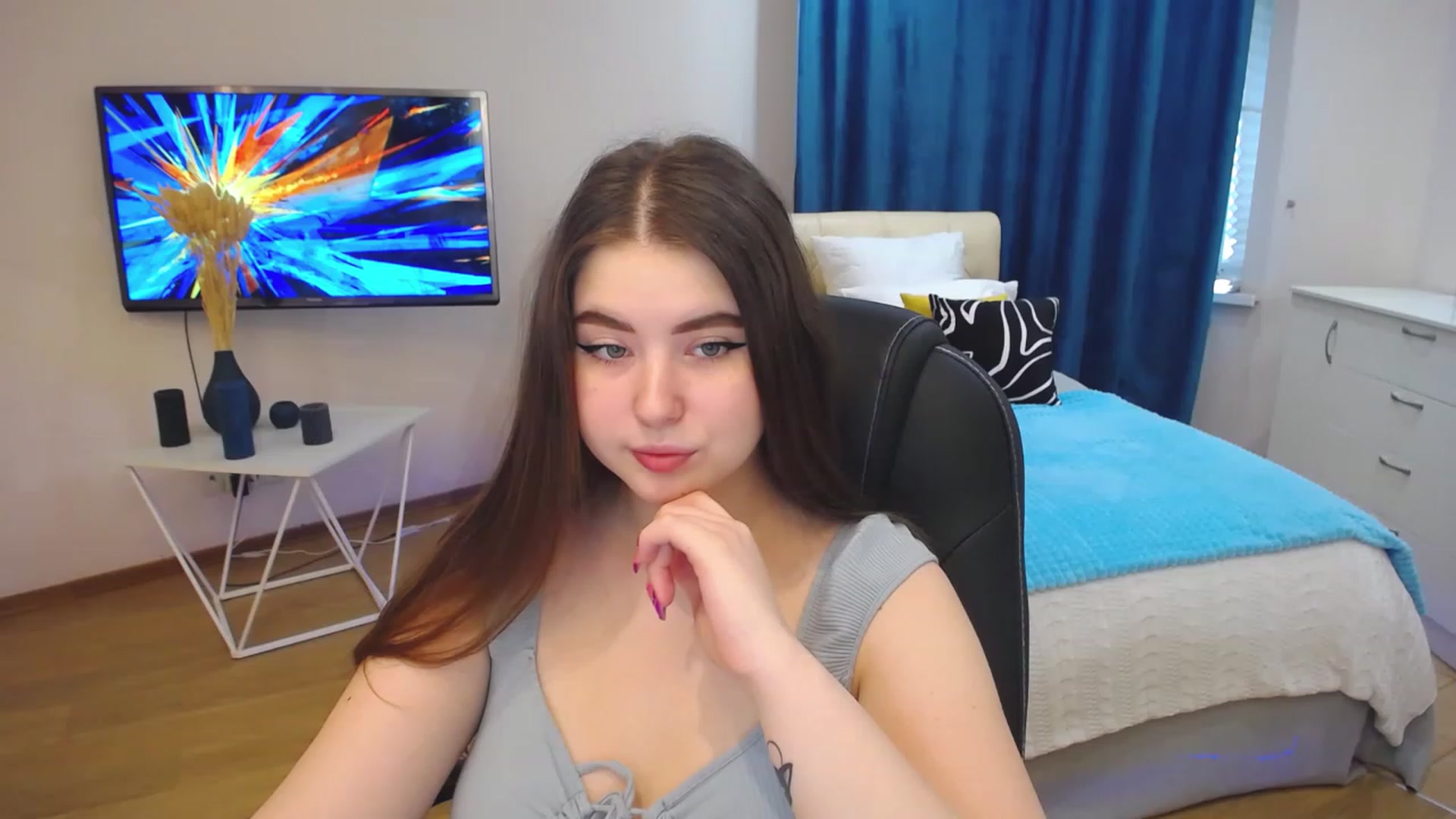 Gallery image thumbnail from AdmireMyEyes's myfreecams stream on, 07/30/2023, 03:53 image 3 of 20