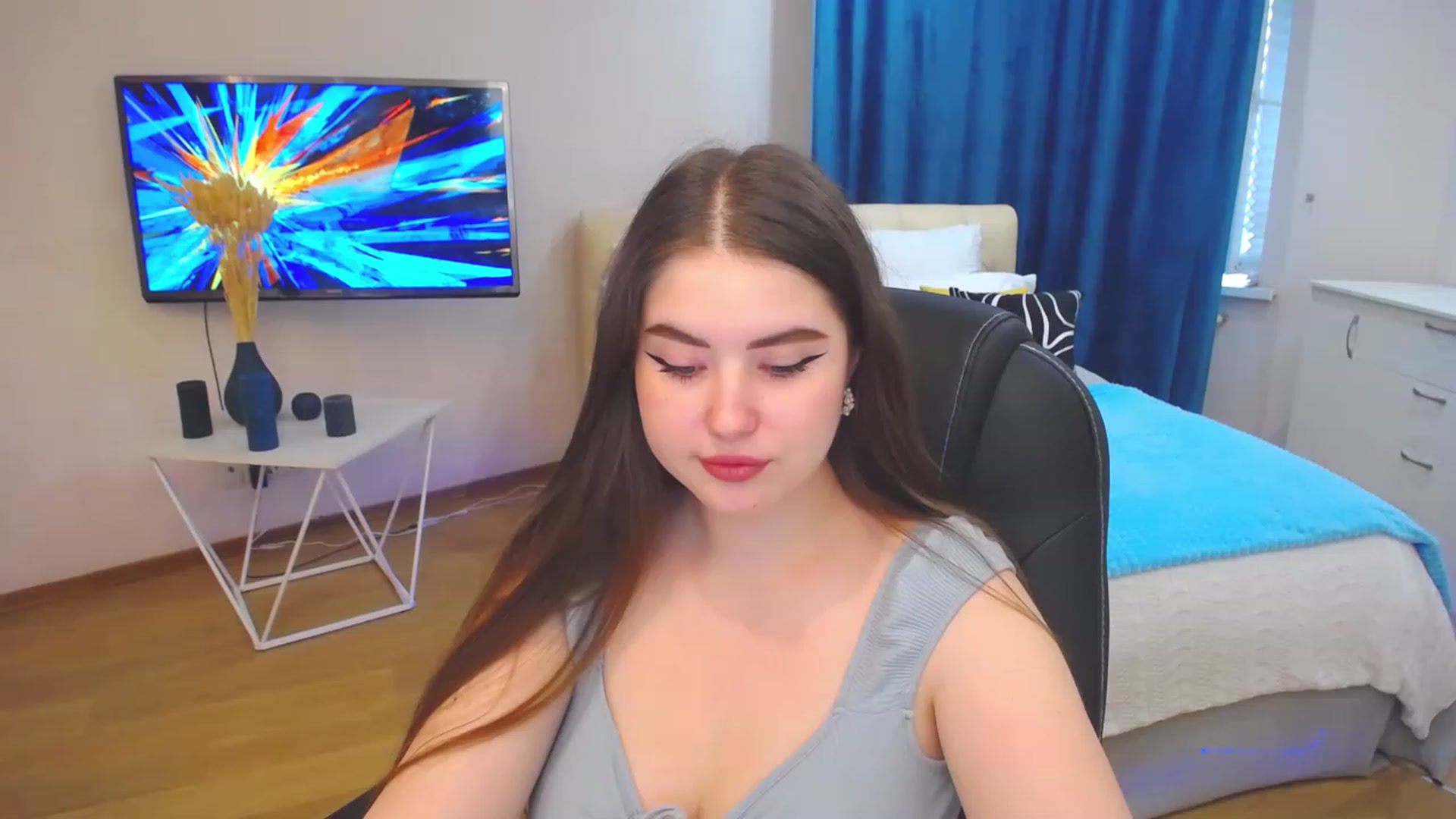 Gallery image thumbnail from AdmireMyEyes's myfreecams stream on, 07/30/2023, 09:47 image 7 of 20