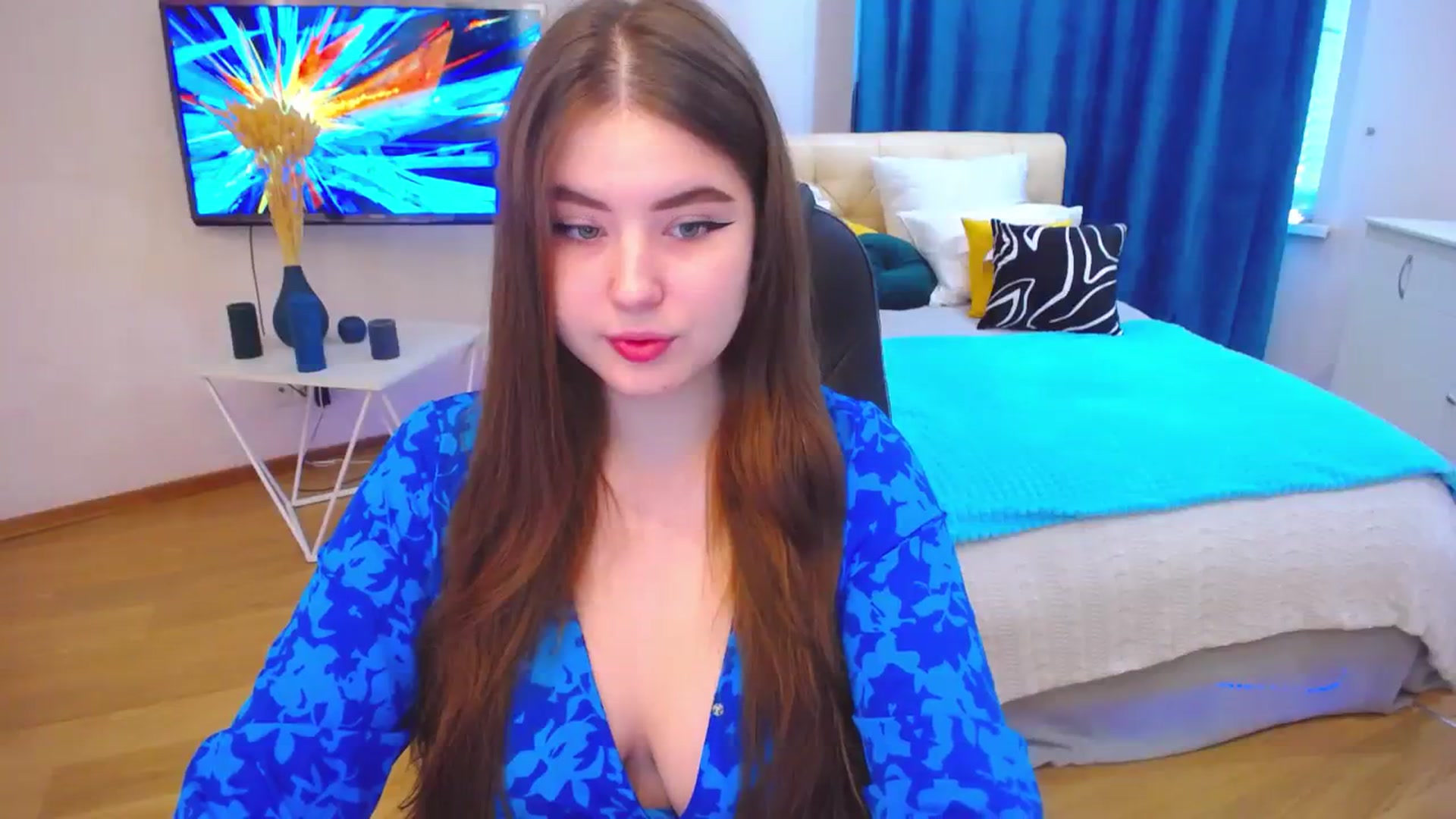 Gallery image thumbnail from AdmireMyEyes's myfreecams stream on, 07/31/2023, 03:51 image 19 of 20