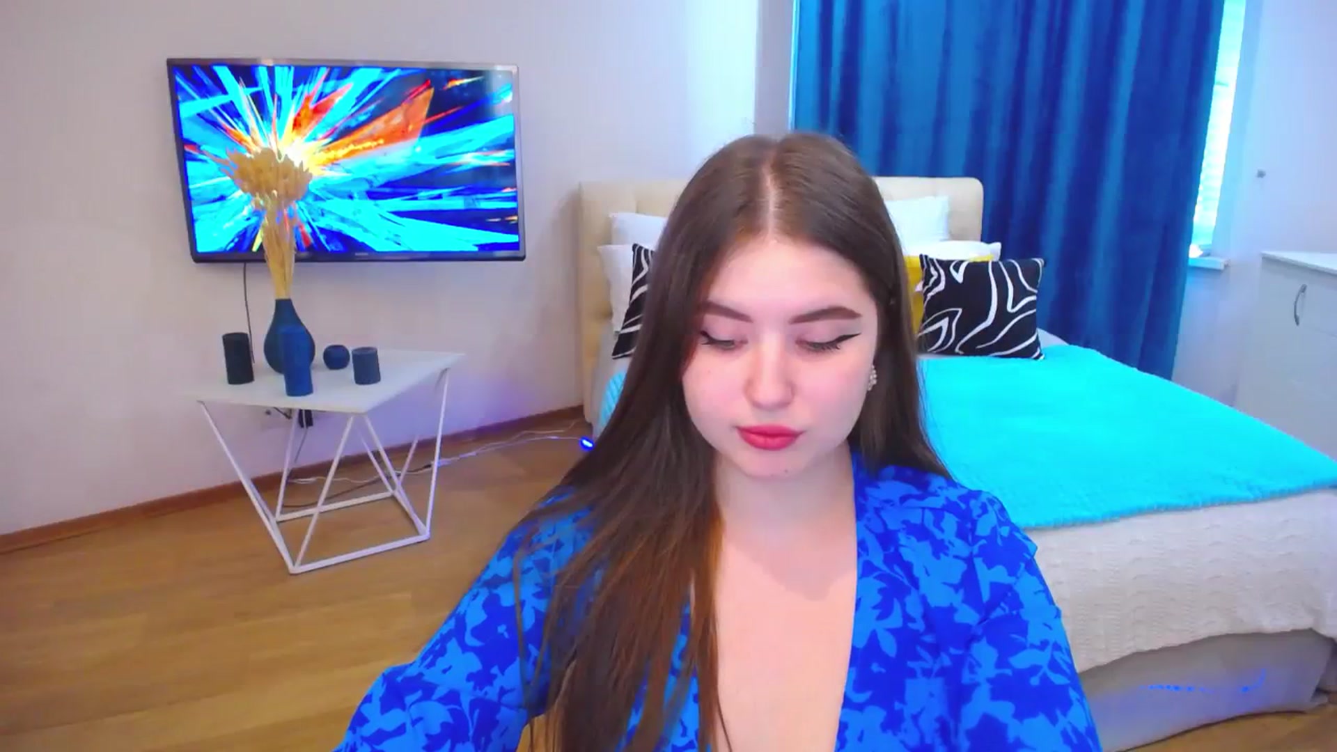 Gallery image thumbnail from AdmireMyEyes's myfreecams stream on, 07/31/2023, 06:49 image 17 of 20