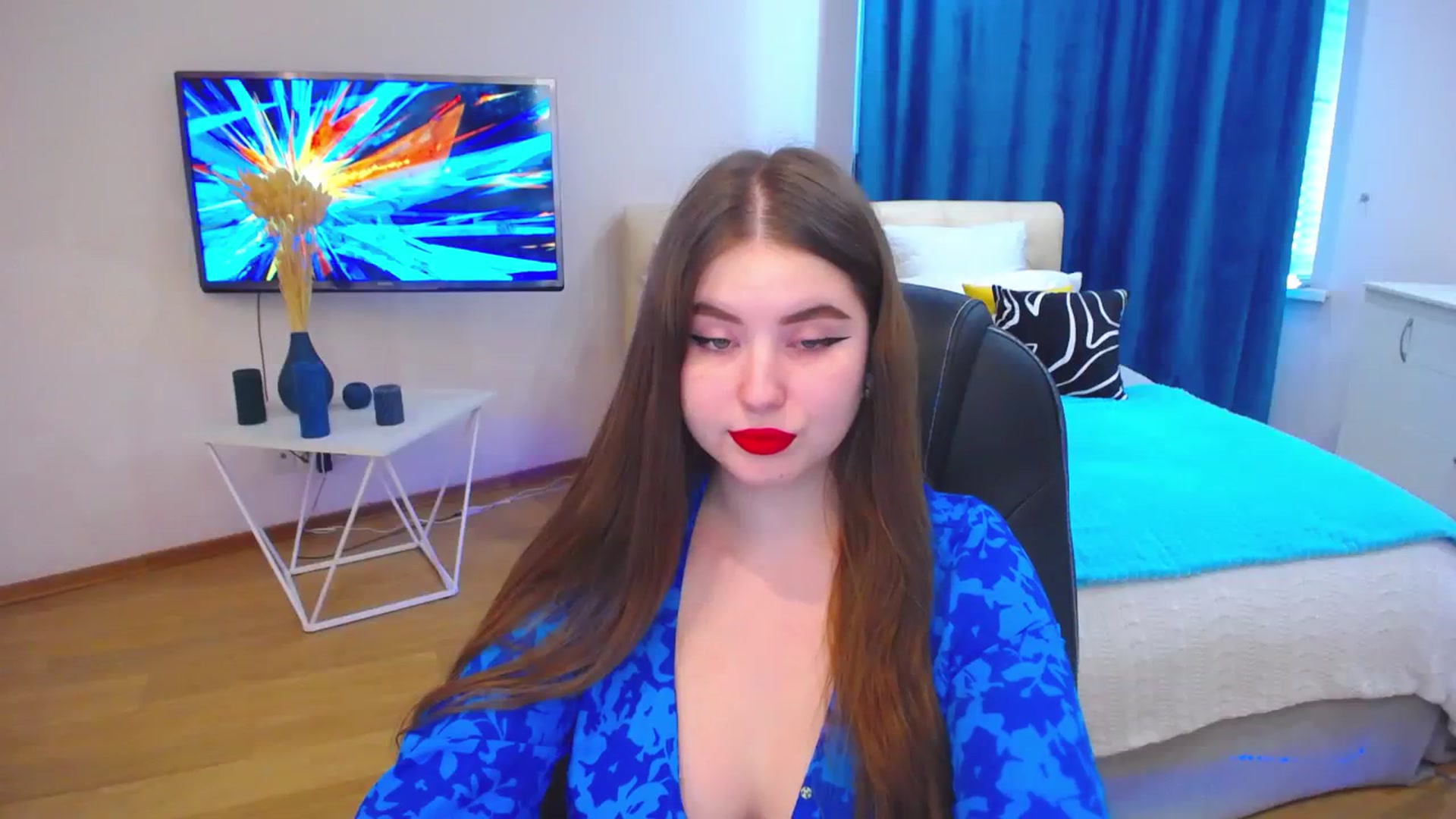Gallery image thumbnail from AdmireMyEyes's myfreecams stream on, 07/31/2023, 09:08 image 18 of 20