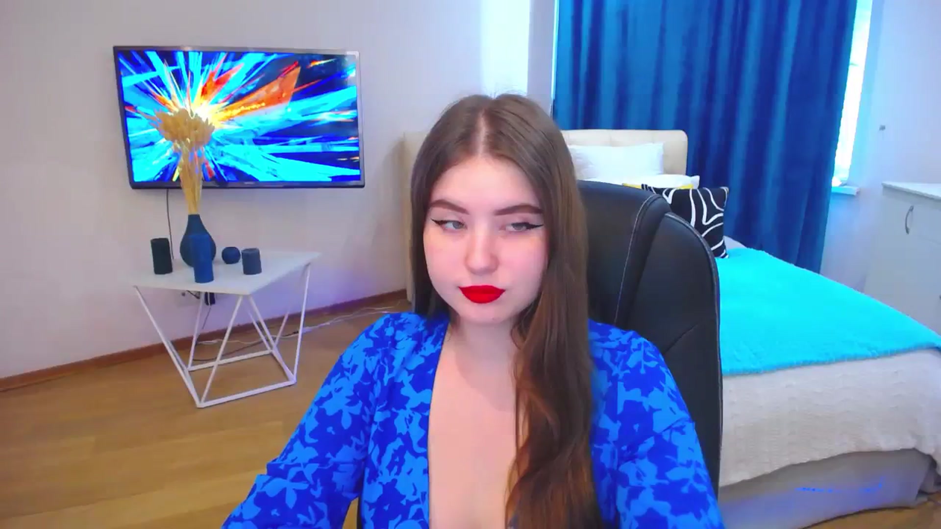 Gallery image thumbnail from AdmireMyEyes's myfreecams stream on, 07/31/2023, 09:08 image 13 of 20