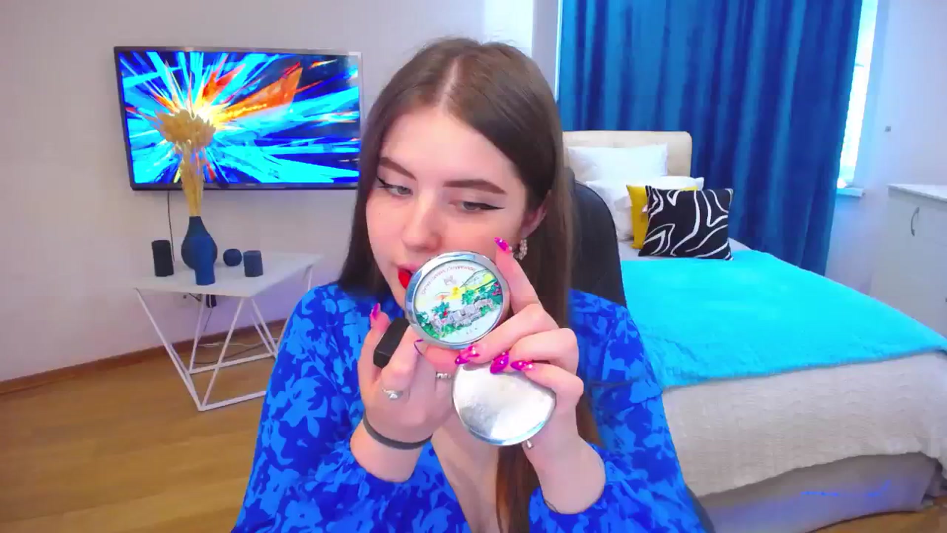 Gallery image thumbnail from AdmireMyEyes's myfreecams stream on, 07/31/2023, 09:08 image 11 of 20