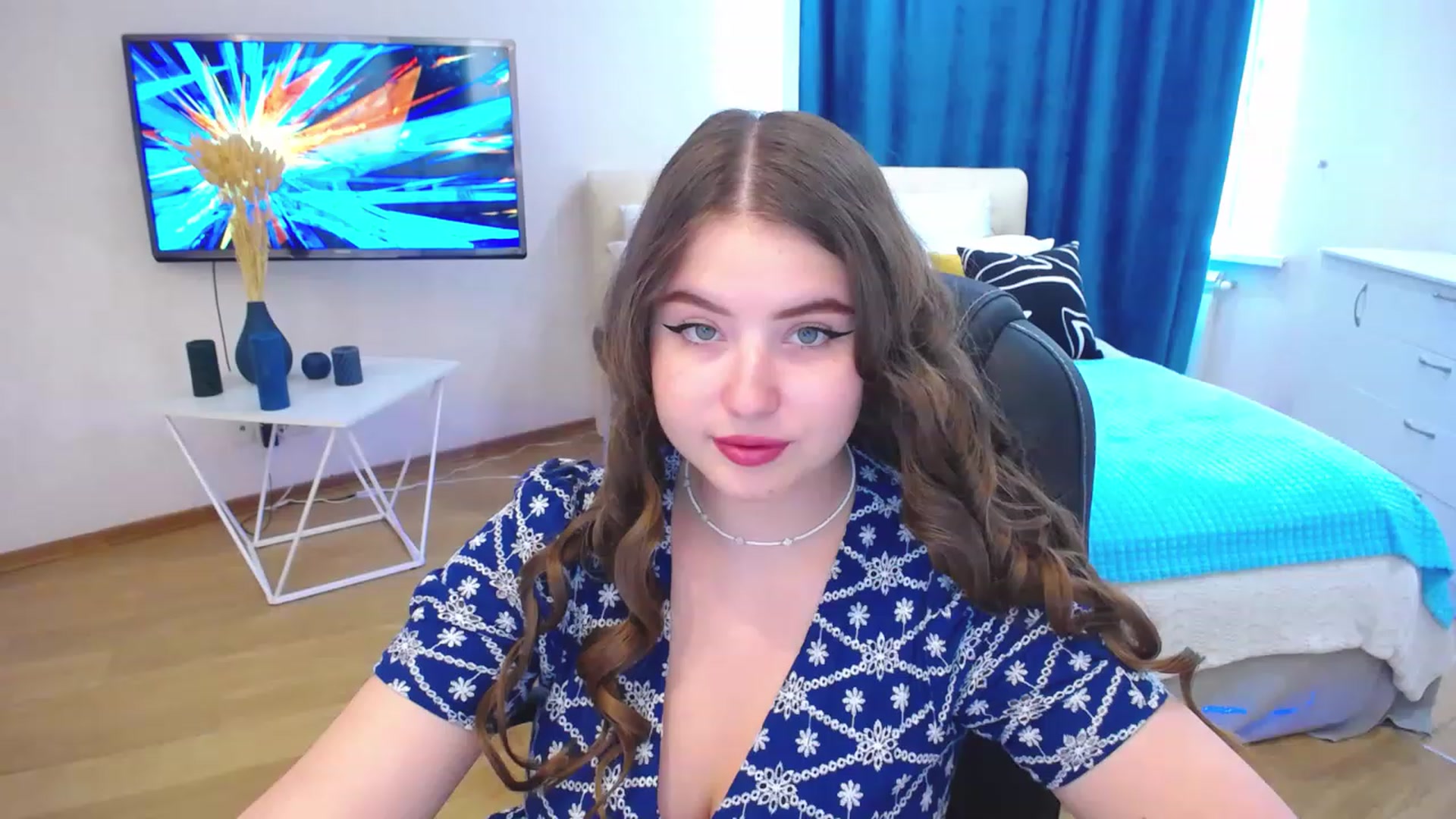 Gallery image thumbnail from AdmireMyEyes's myfreecams stream on, 08/23/2023, 12:29 image 14 of 20