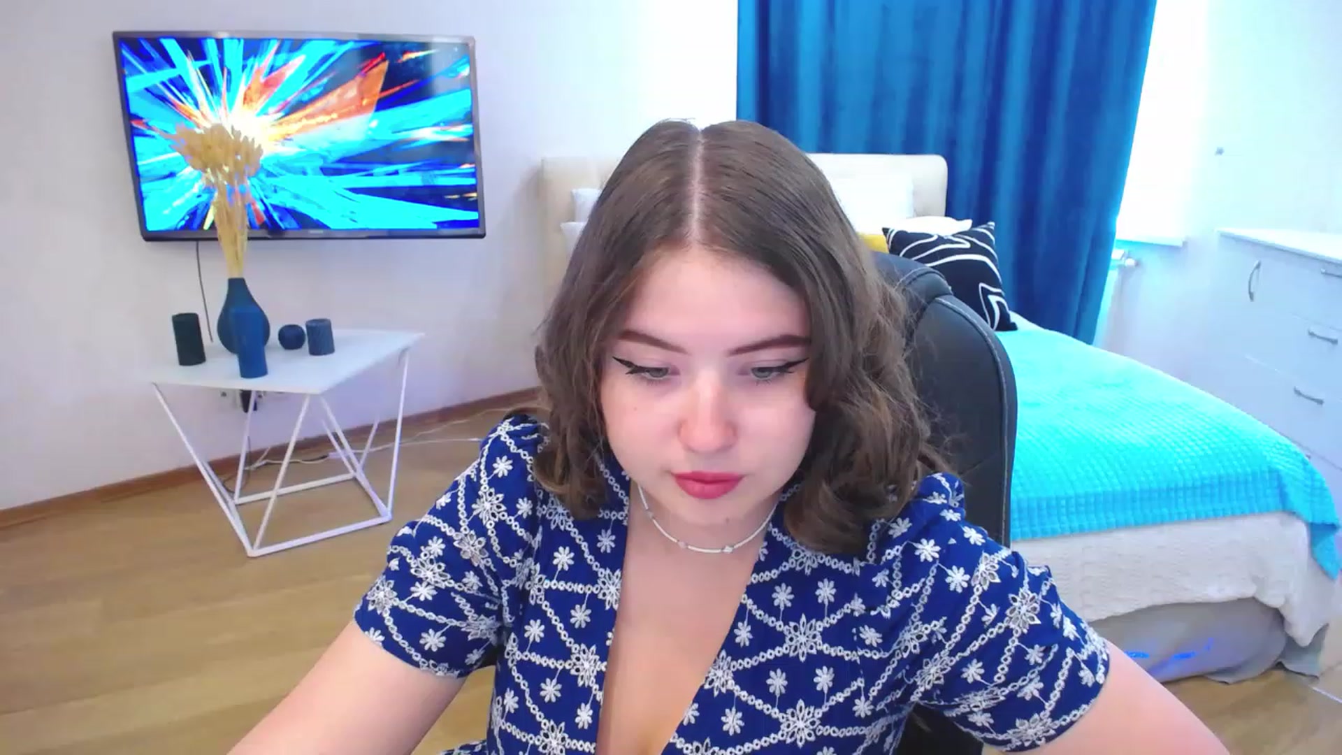 Gallery image thumbnail from AdmireMyEyes's myfreecams stream on, 08/23/2023, 12:29 image 4 of 20
