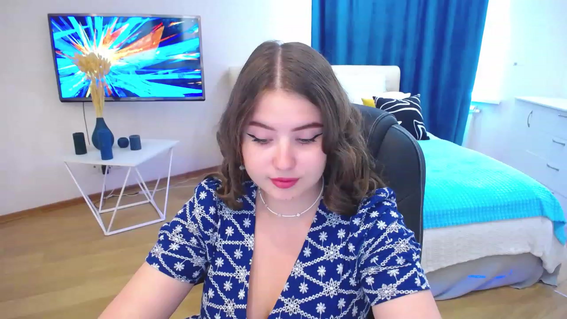 Gallery image thumbnail from AdmireMyEyes's myfreecams stream on, 08/23/2023, 12:29 image 5 of 20
