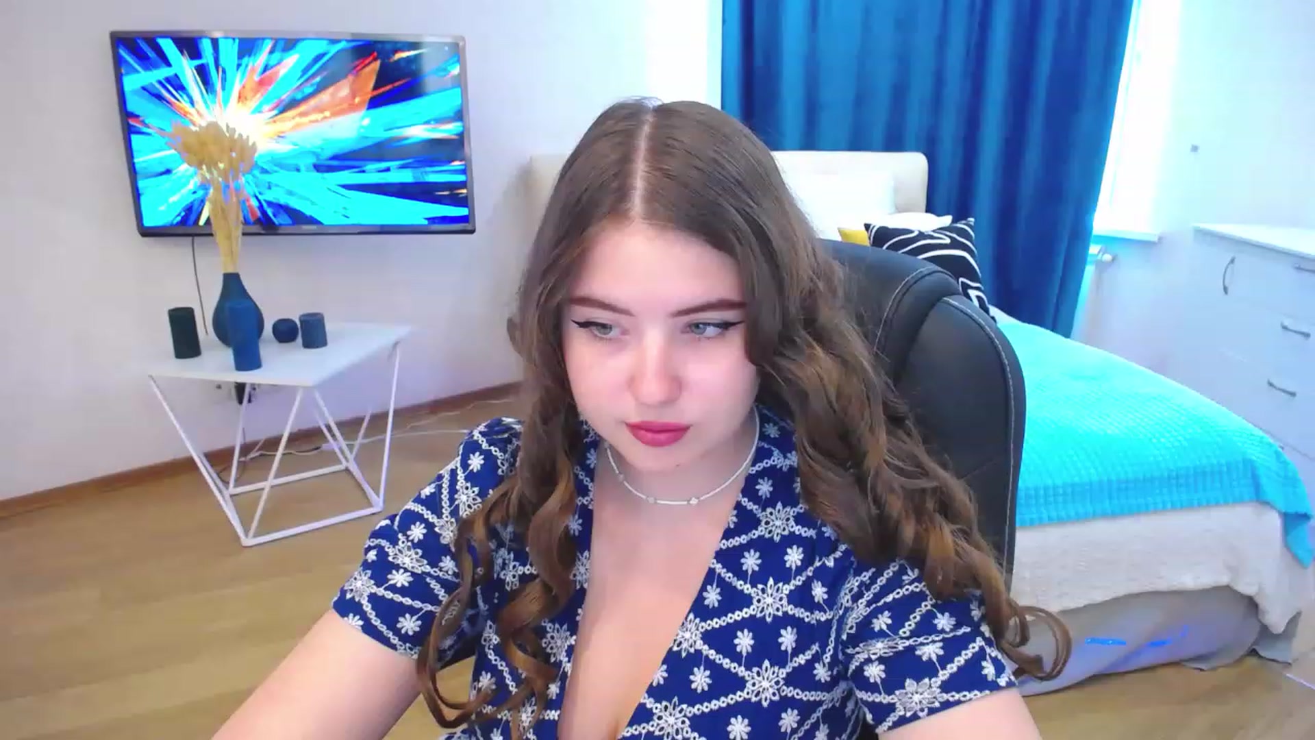 Gallery image thumbnail from AdmireMyEyes's myfreecams stream on, 08/23/2023, 12:29 image 19 of 20
