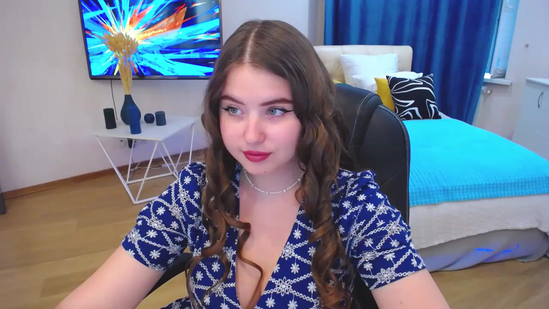 Gallery image thumbnail from AdmireMyEyes's myfreecams stream on, 08/23/2023, 16:03 image 9 of 20
