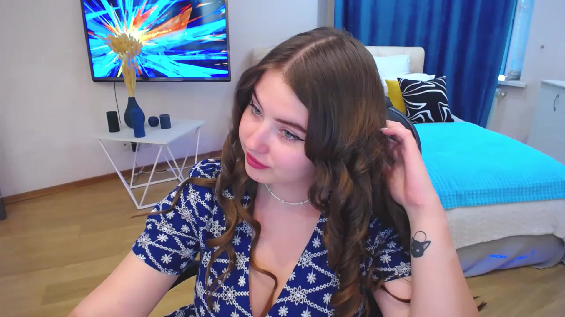 Gallery image thumbnail from AdmireMyEyes's myfreecams stream on, 08/23/2023, 16:03 image 6 of 20