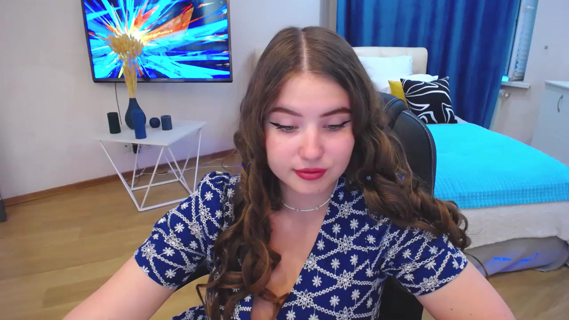 Gallery image thumbnail from AdmireMyEyes's myfreecams stream on, 08/23/2023, 16:03 image 18 of 20