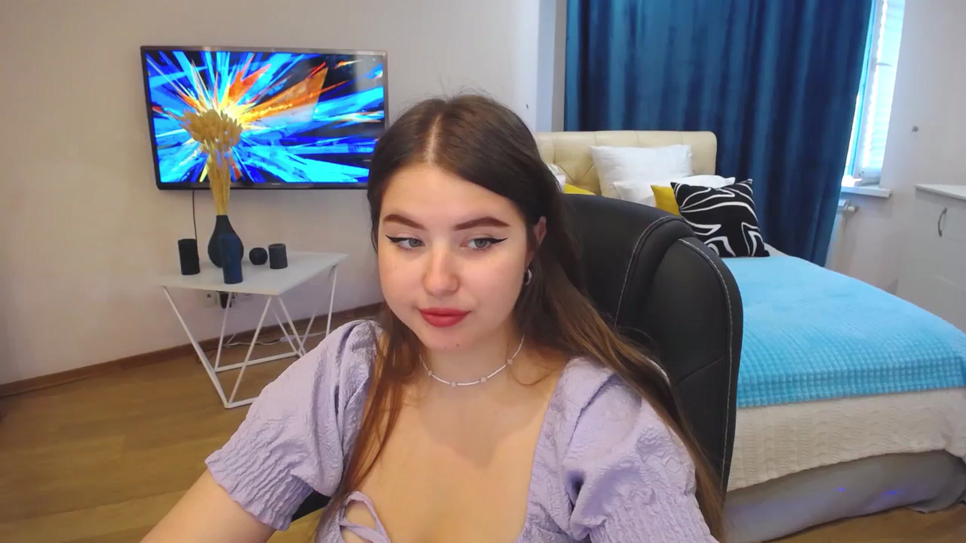Gallery image thumbnail from AdmireMyEyes's myfreecams stream on, 08/24/2023, 05:47 image 13 of 20