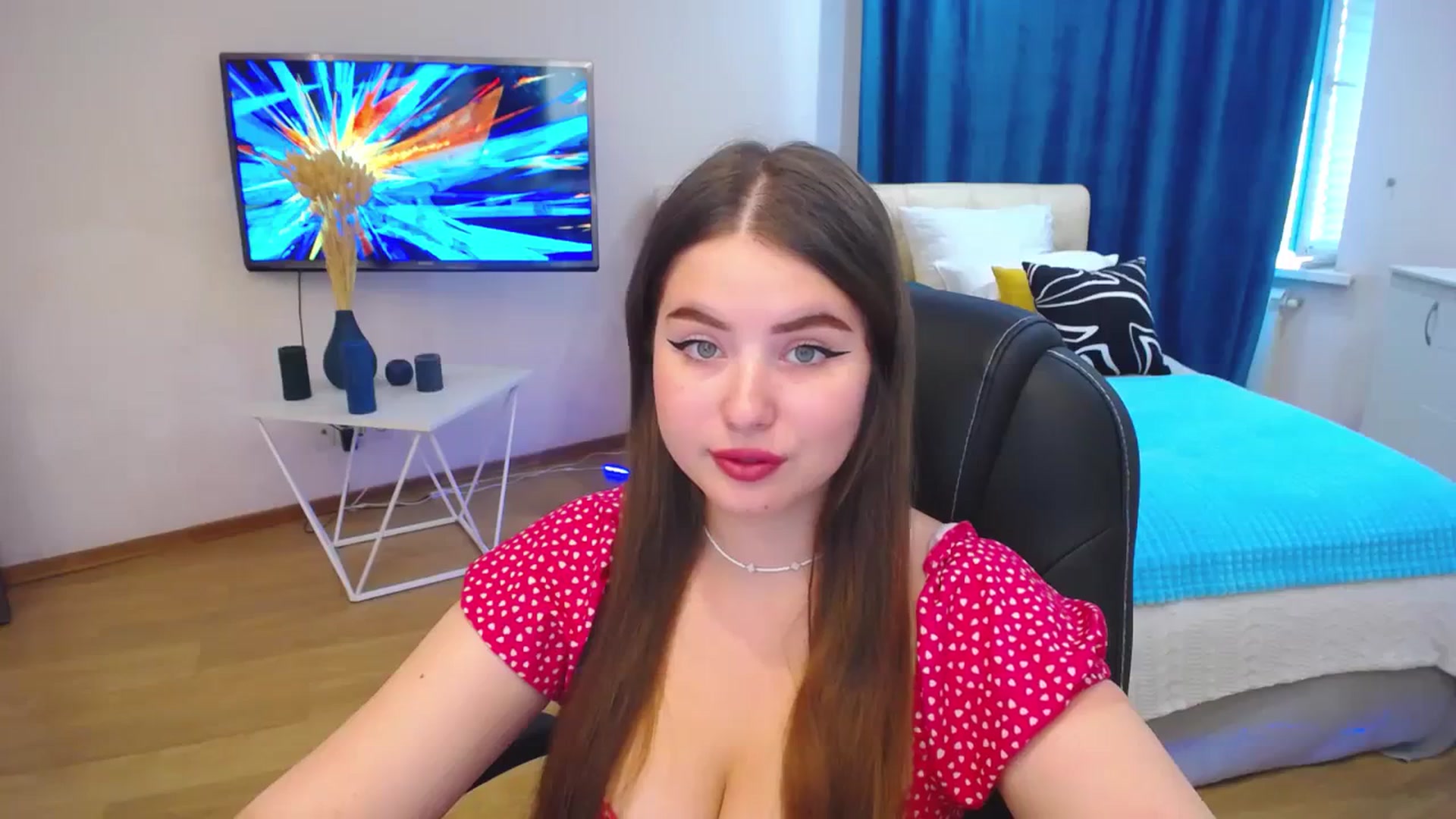 Gallery image thumbnail from AdmireMyEyes's myfreecams stream on, 08/25/2023, 06:38 image 4 of 20