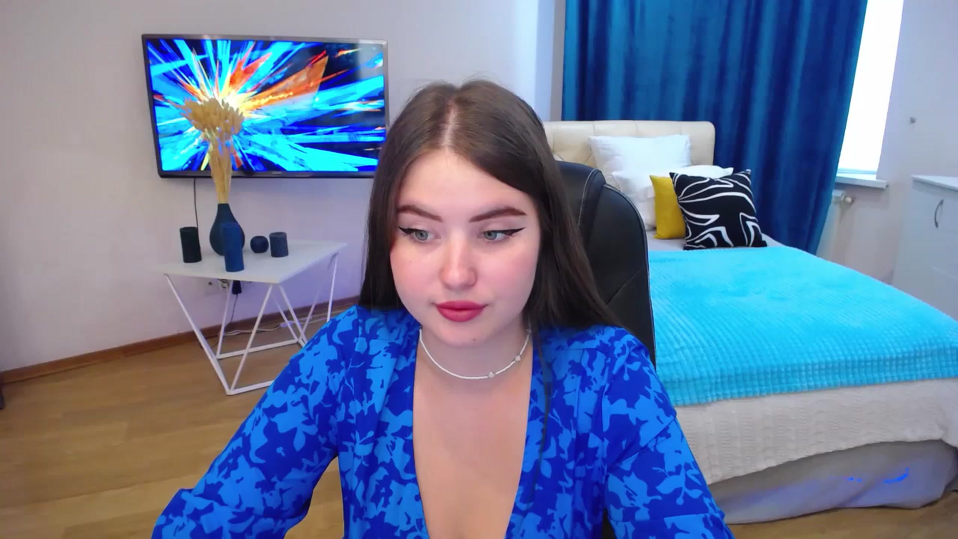 Gallery image thumbnail from AdmireMyEyes's myfreecams stream on, 08/26/2023, 08:44 image 18 of 20