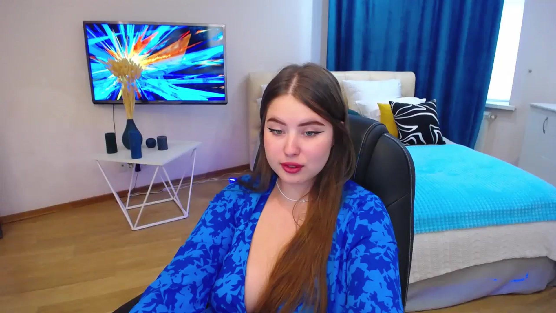 Gallery image thumbnail from AdmireMyEyes's myfreecams stream on, 08/26/2023, 09:47 image 16 of 20