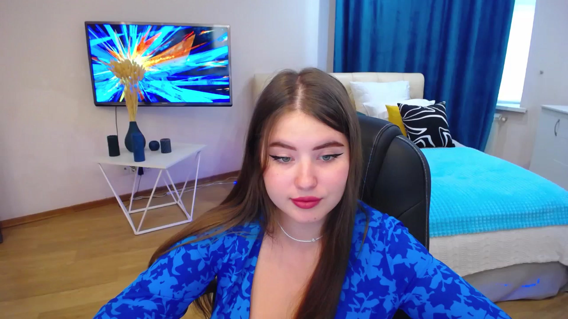 Gallery image thumbnail from AdmireMyEyes's myfreecams stream on, 08/26/2023, 09:47 image 8 of 20