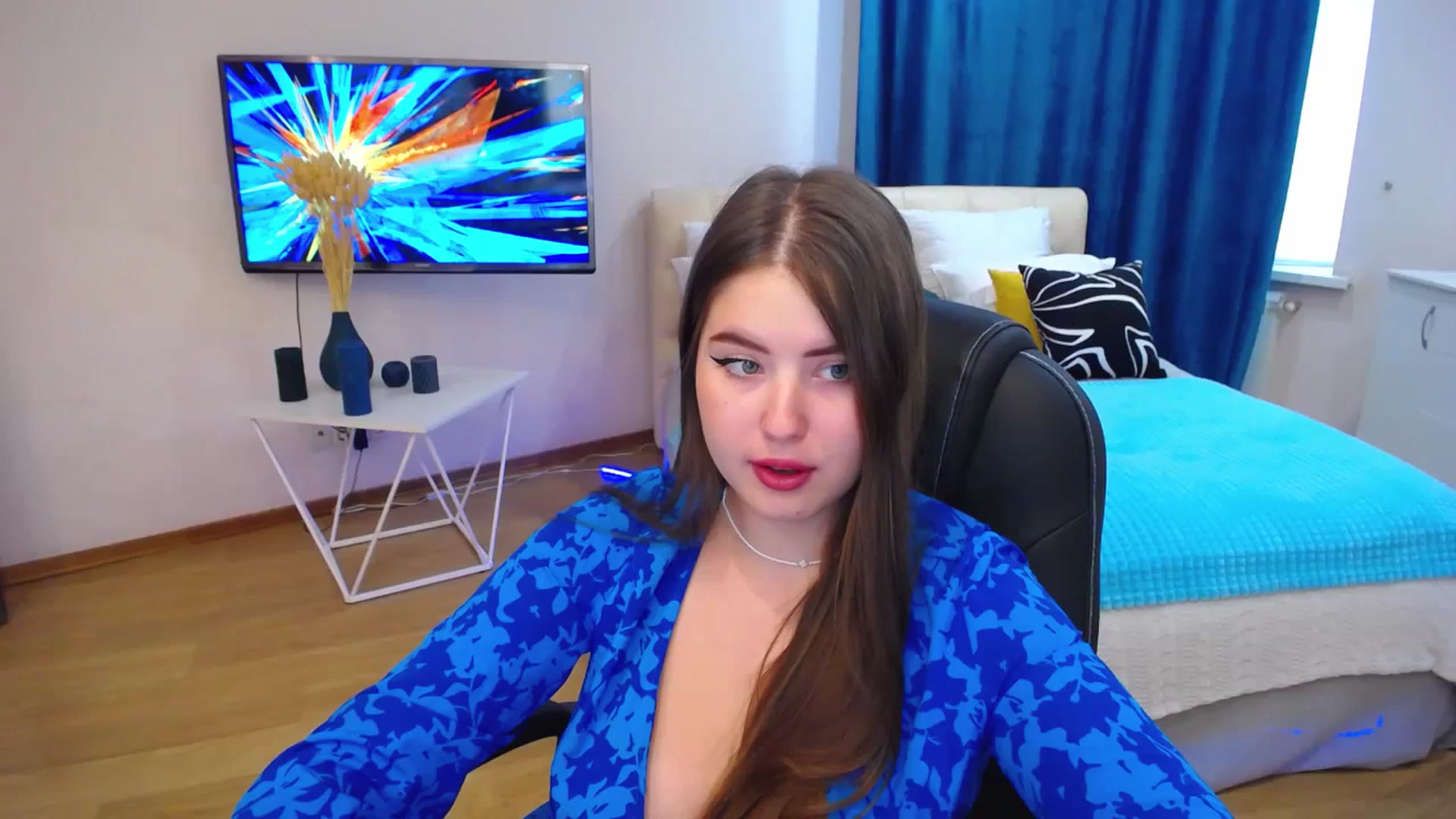 Gallery image thumbnail from AdmireMyEyes's myfreecams stream on, 08/26/2023, 09:47 image 20 of 20