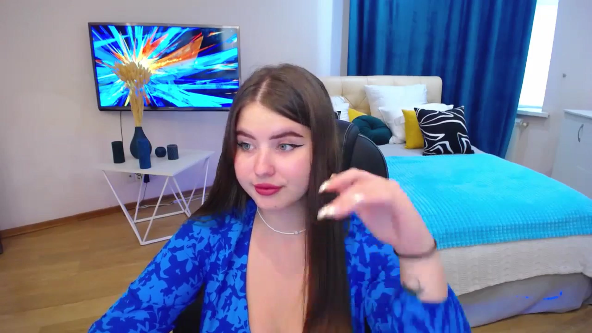 Gallery image thumbnail from AdmireMyEyes's myfreecams stream on, 08/26/2023, 09:47 image 2 of 20