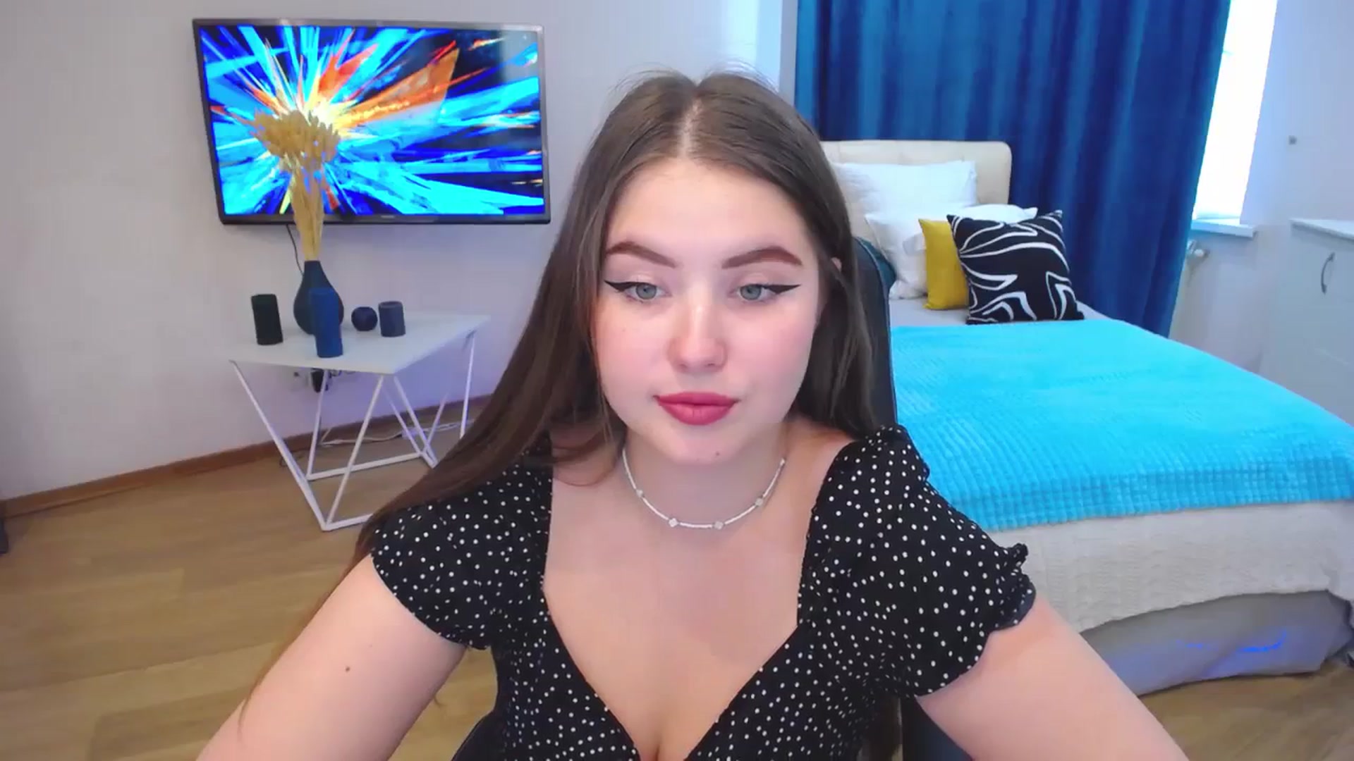 Gallery image thumbnail from AdmireMyEyes's myfreecams stream on, 08/27/2023, 09:07 image 9 of 20