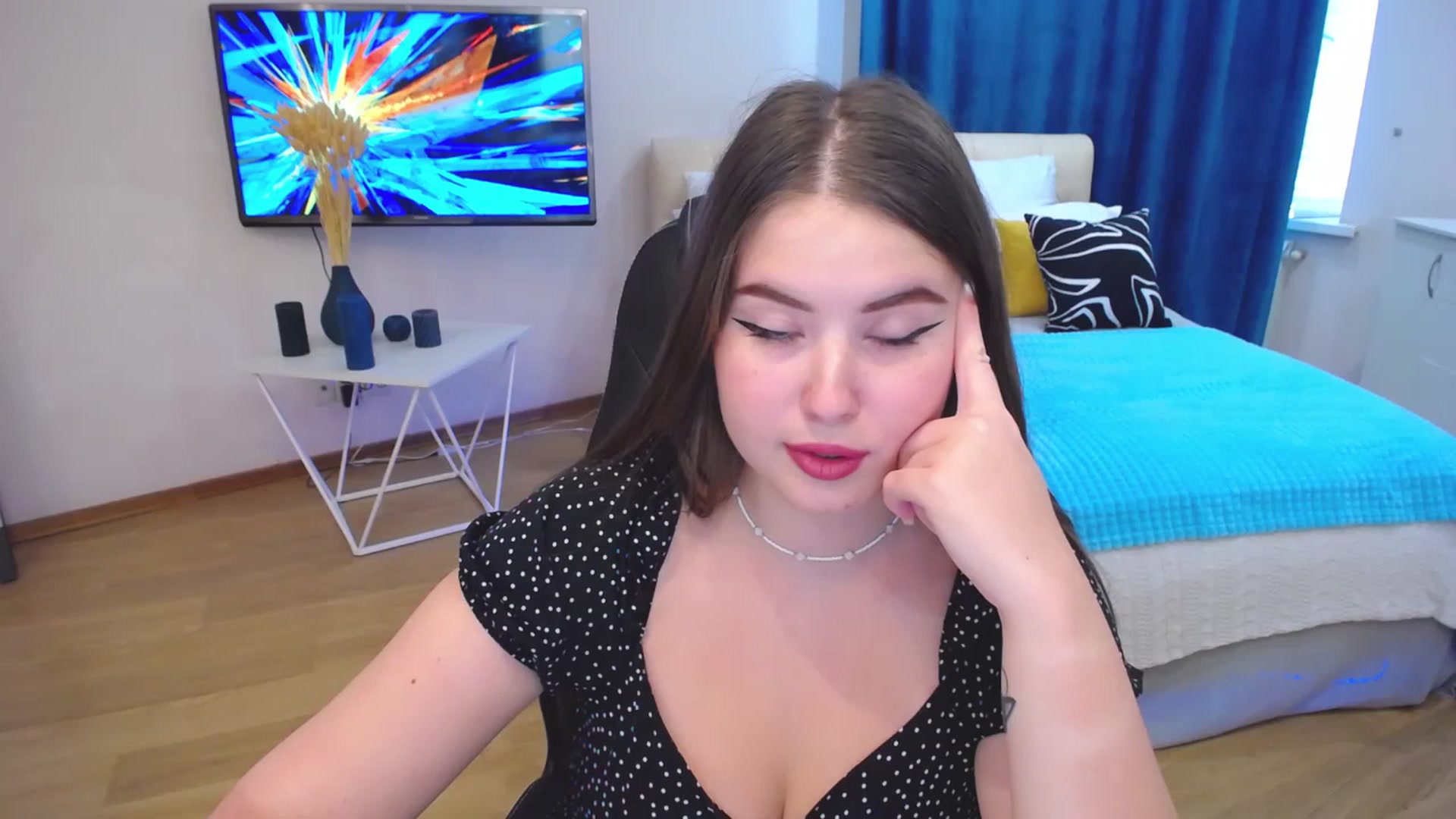 Gallery image thumbnail from AdmireMyEyes's myfreecams stream on, 08/27/2023, 09:48 image 18 of 20